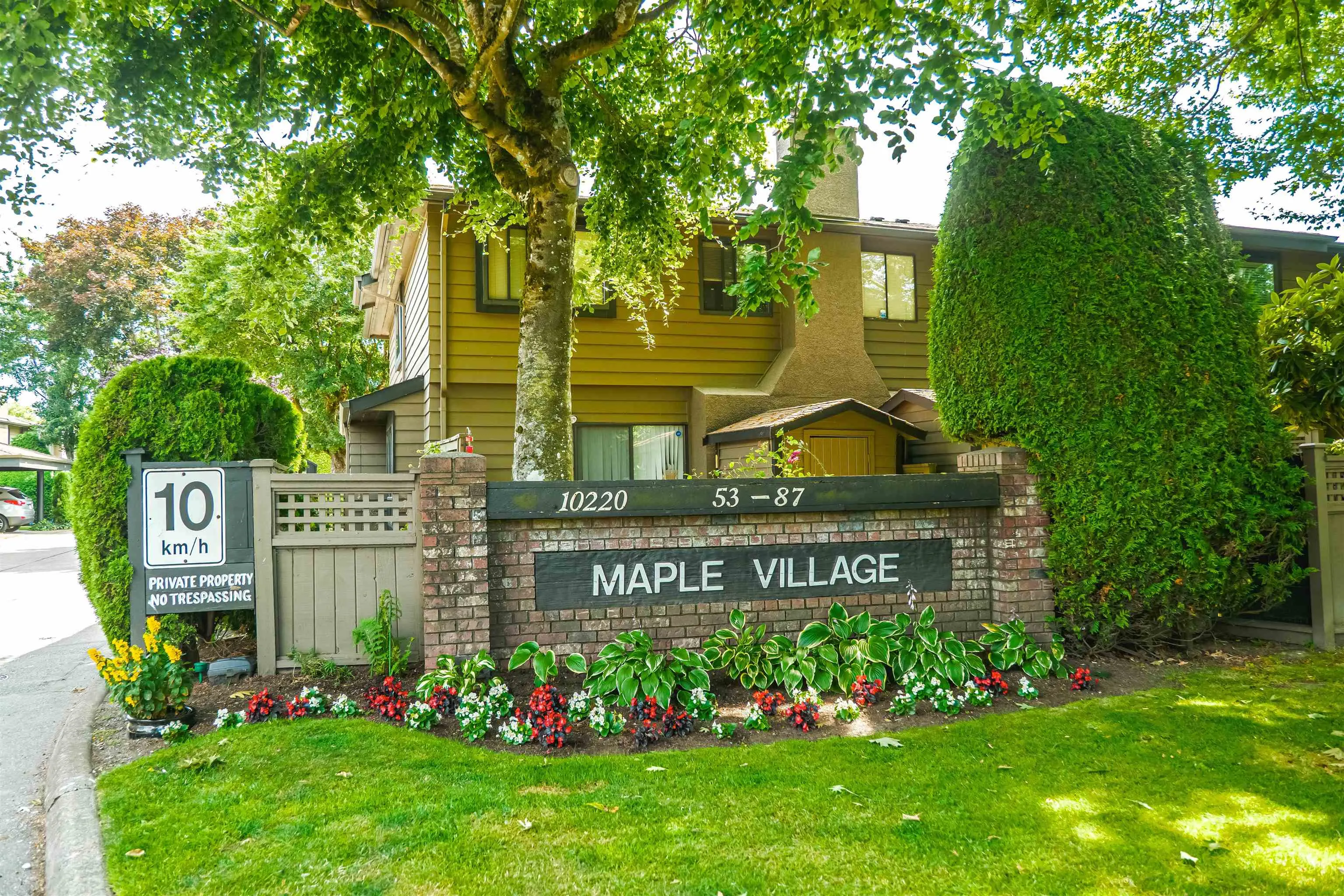 76 10220 Dunoon Drive
