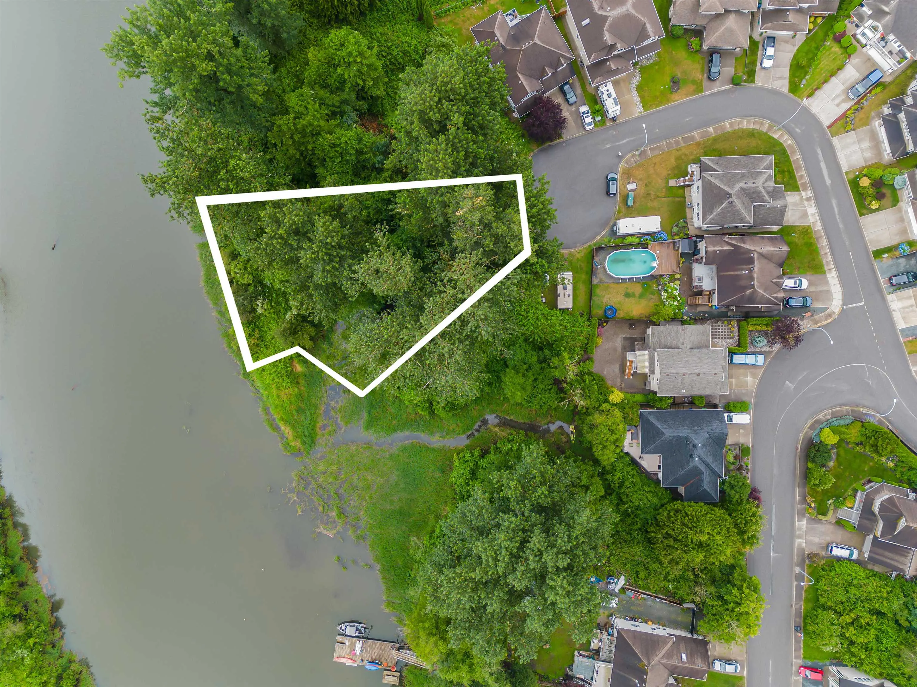 131 43995 Chilliwack Mountain Road