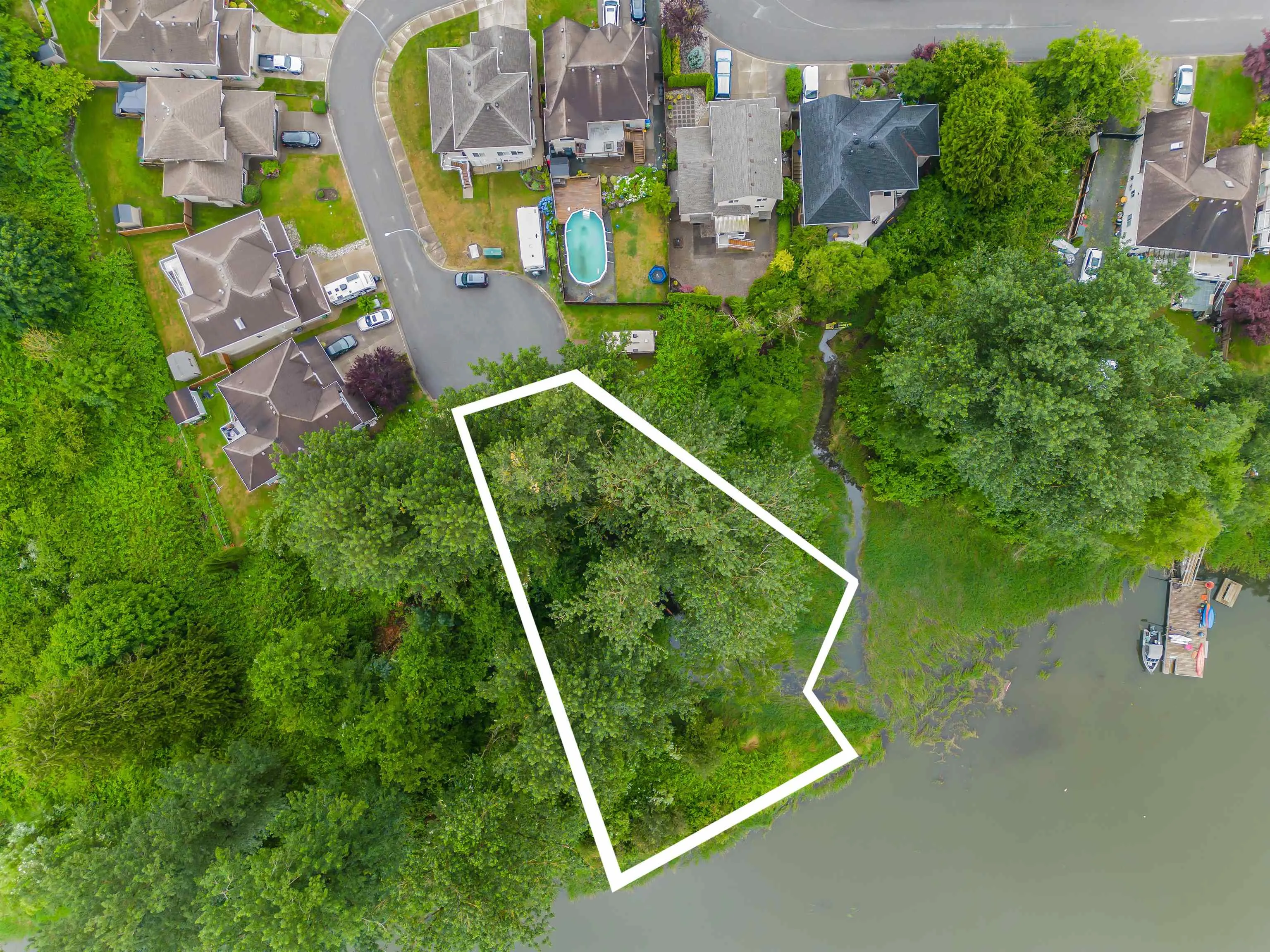 131 43995 Chilliwack Mountain Road