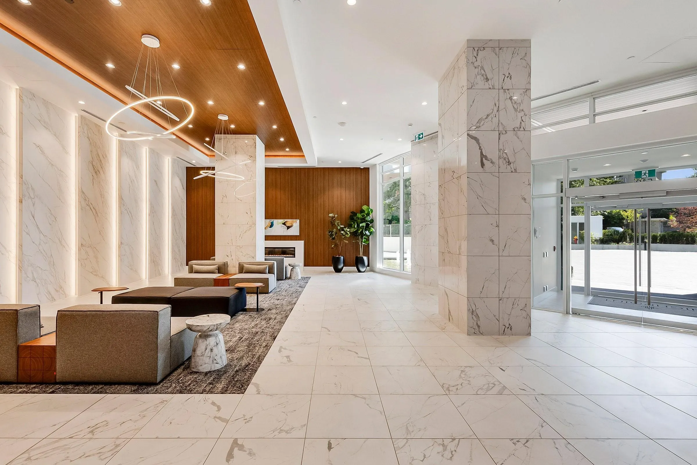 2707 518 Clarke Road