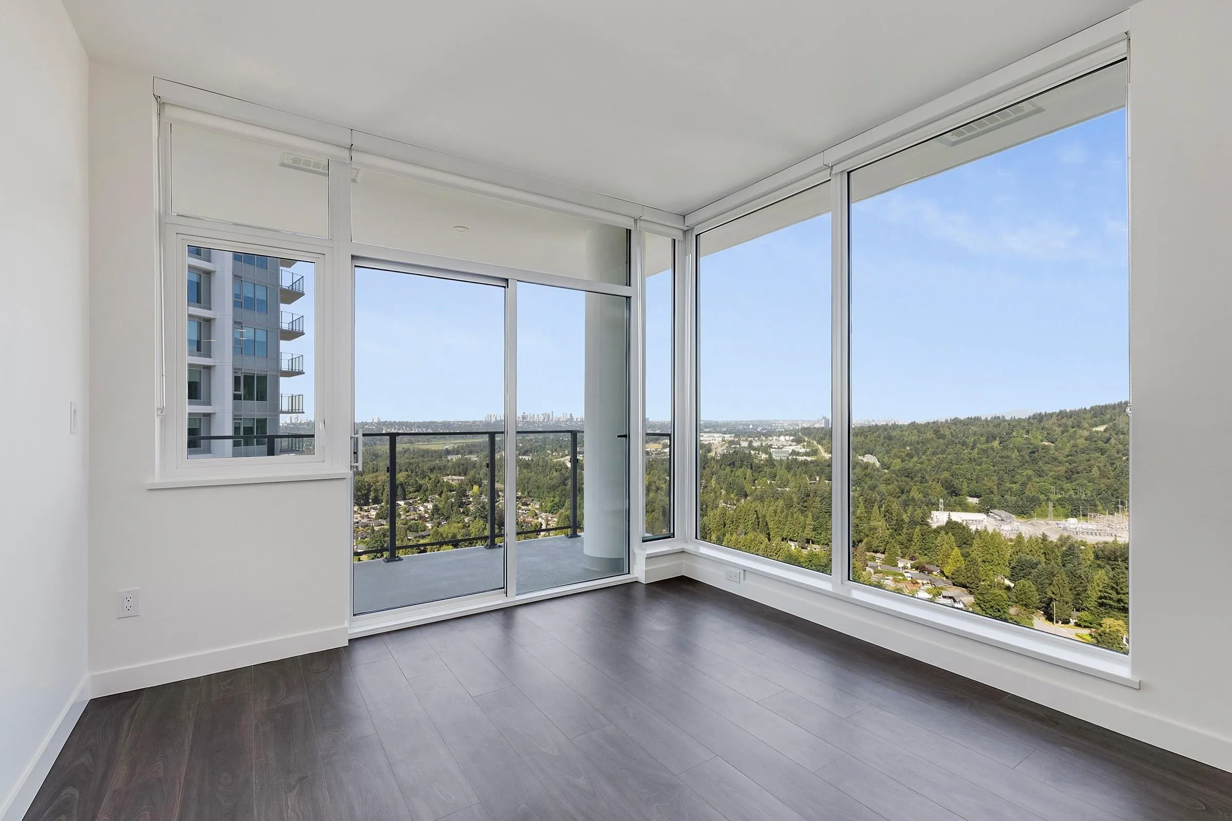 2707 518 Clarke Road