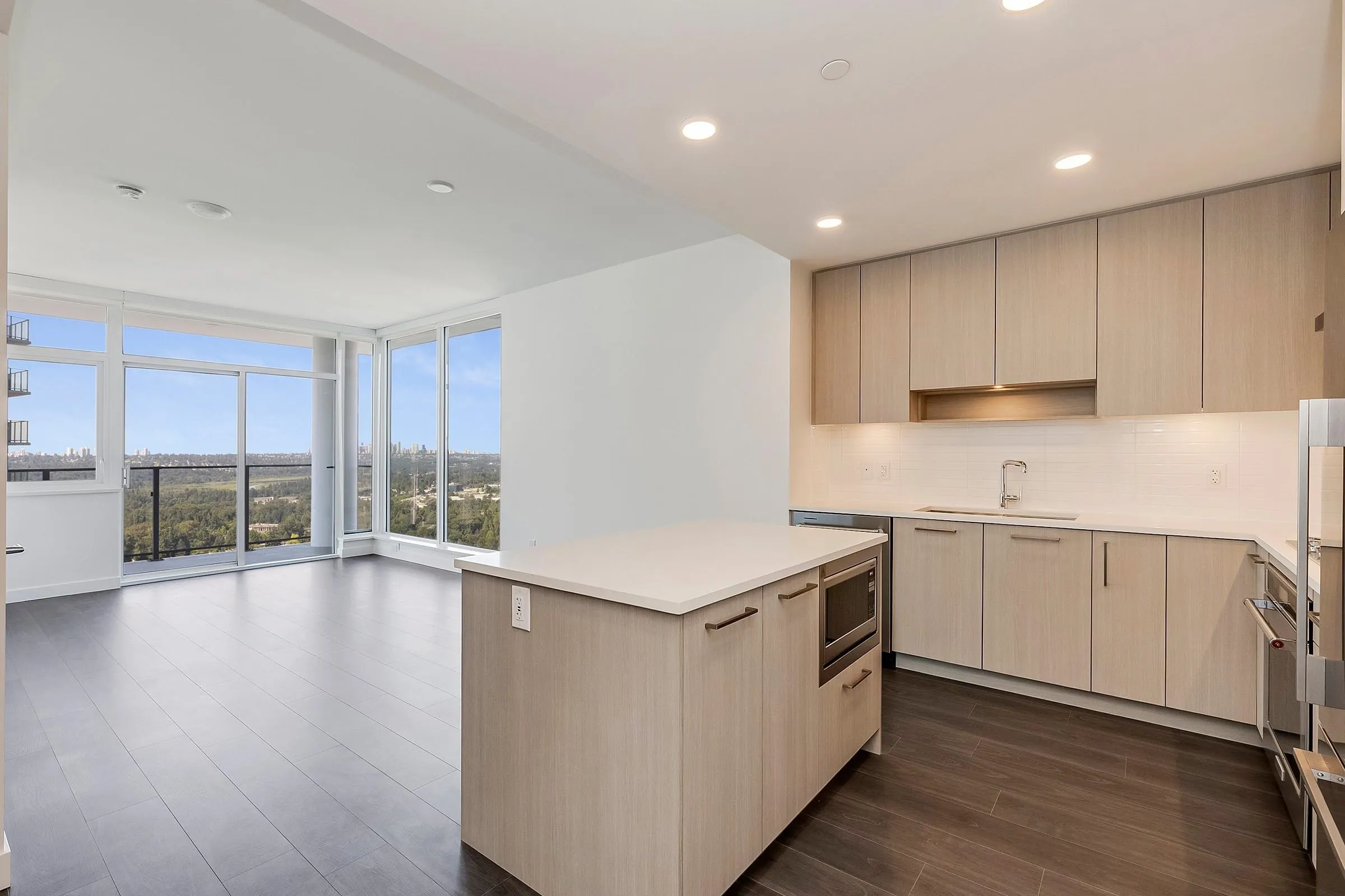 2707 518 Clarke Road