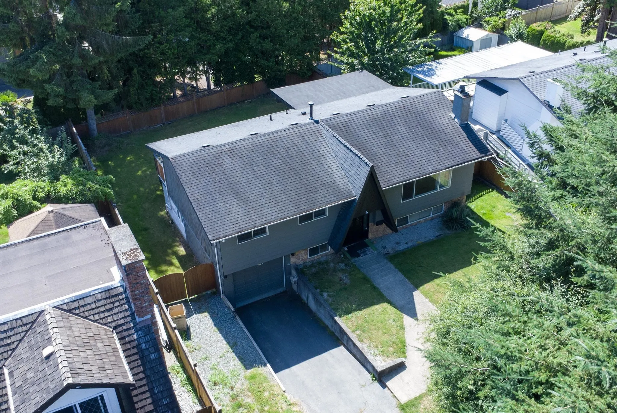 6717 Kent Crescent