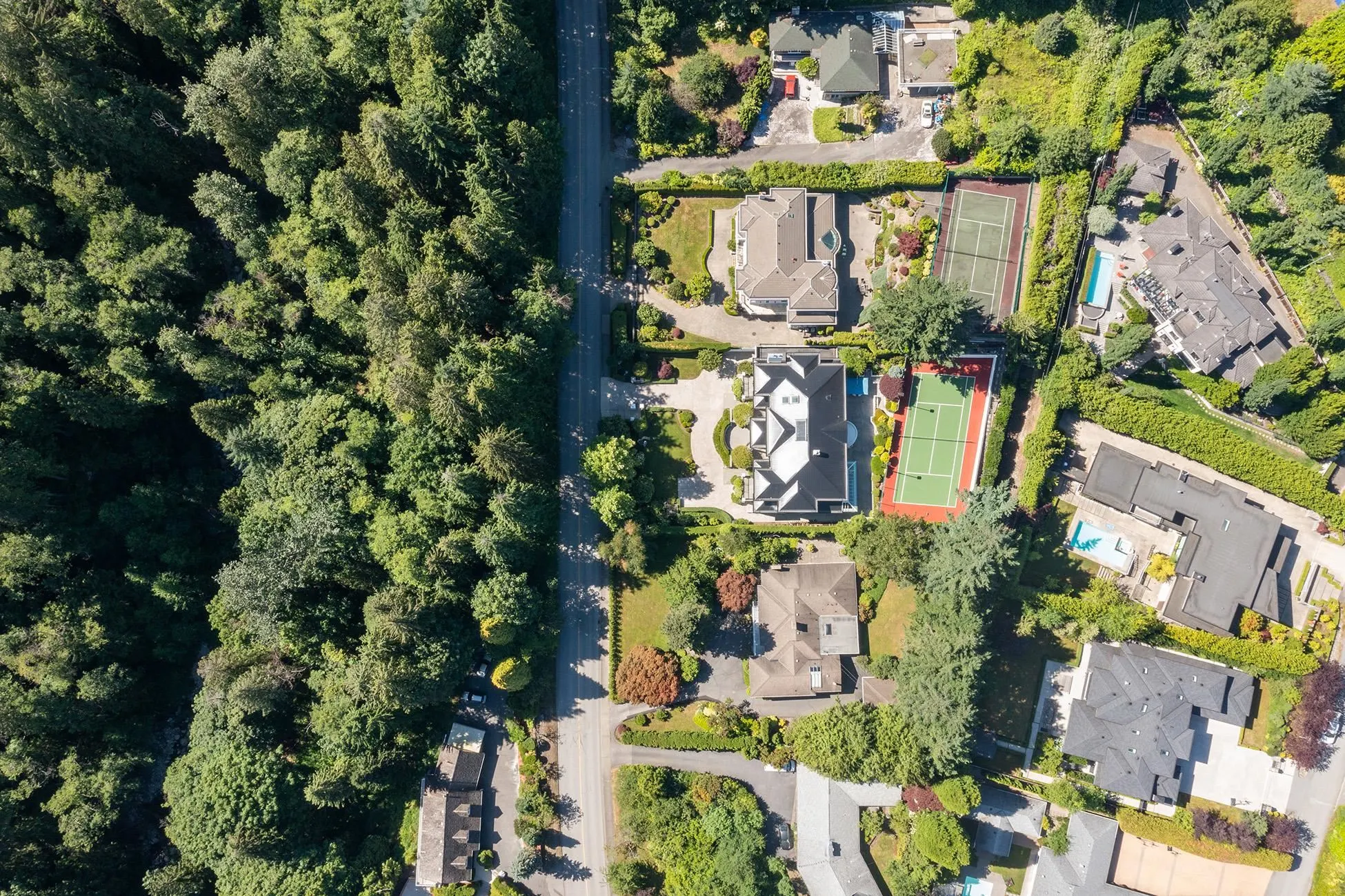 835 Highland Drive