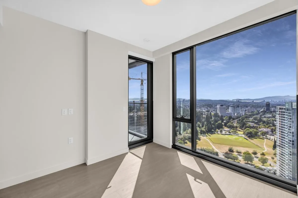 3305 5987 Wilson Avenue