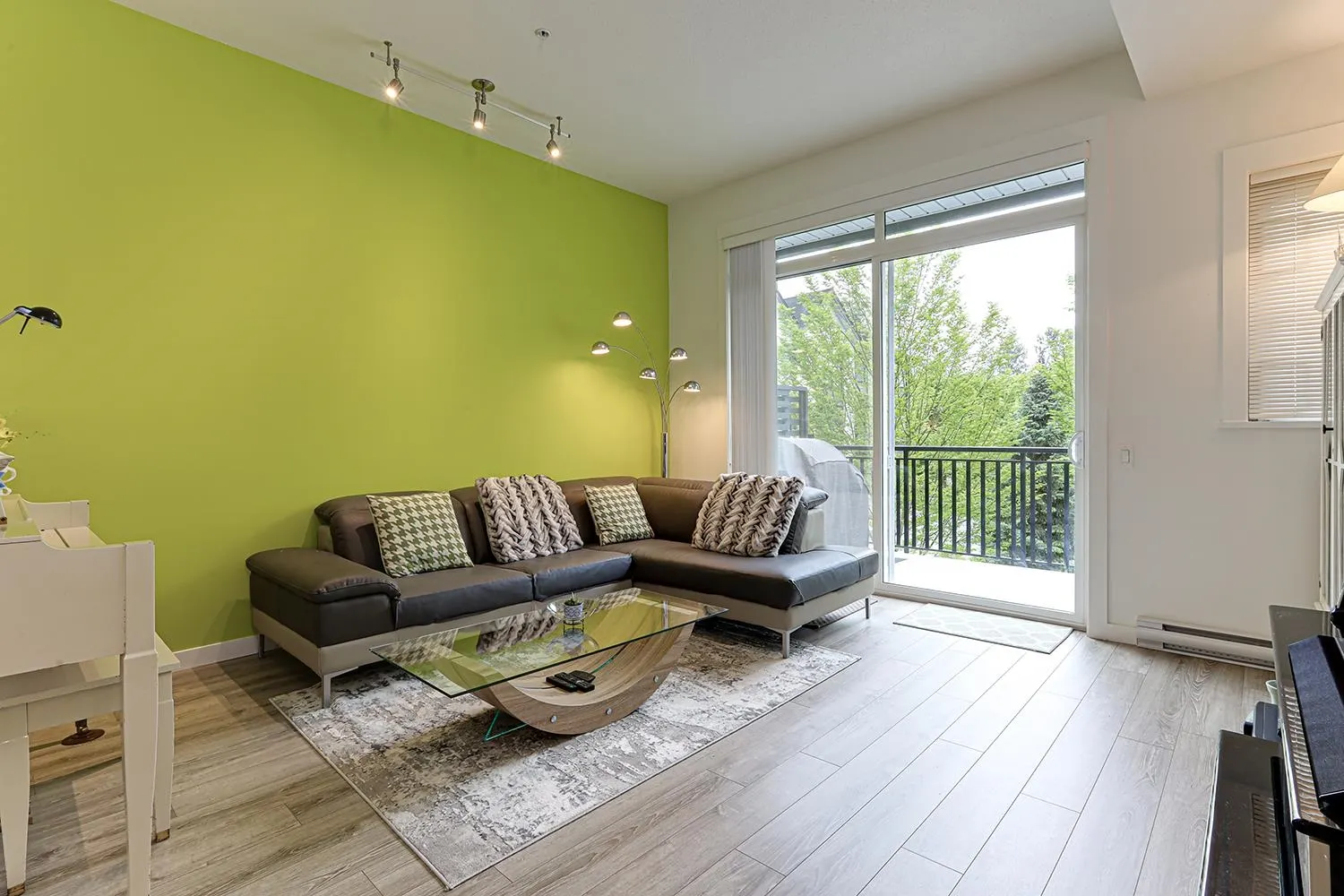22 2358 Ranger Lane