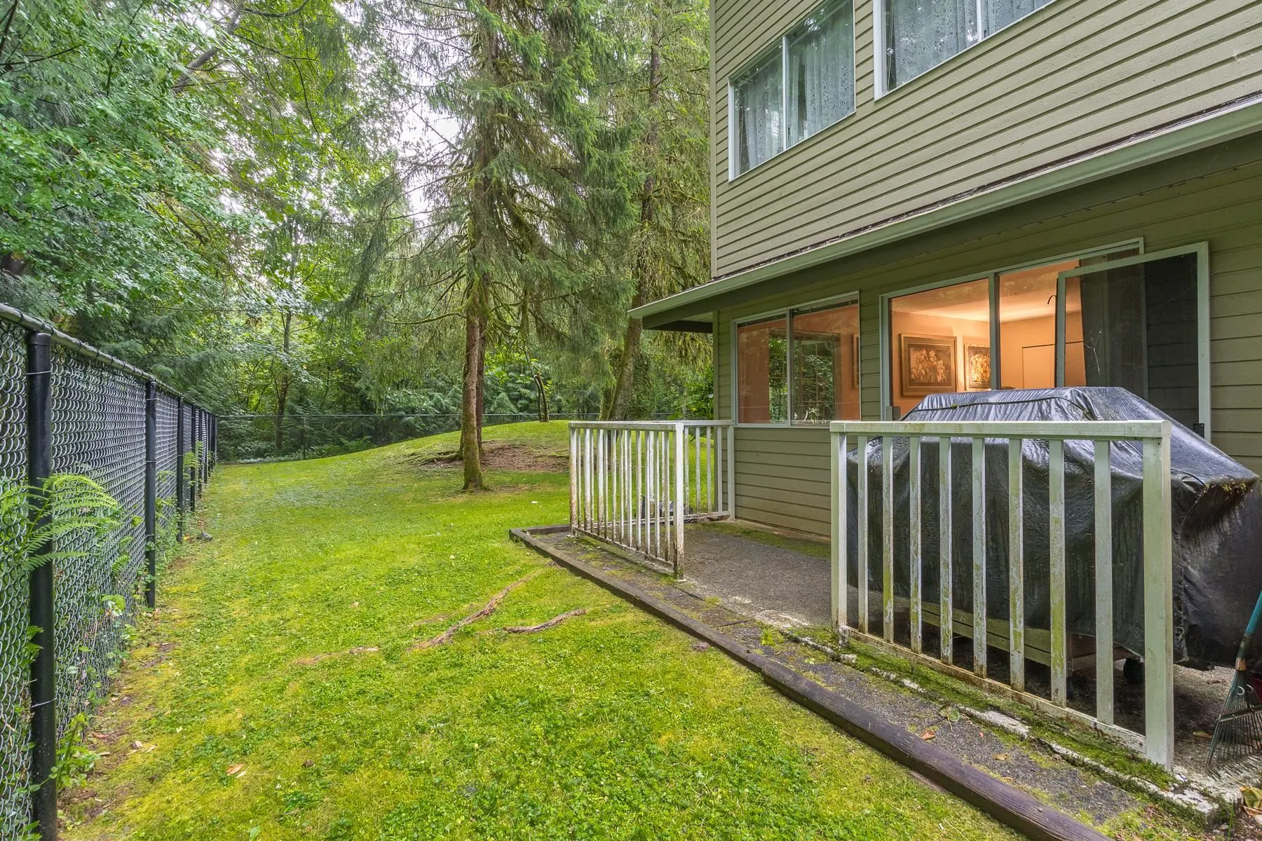 150 1386 Lincoln Drive