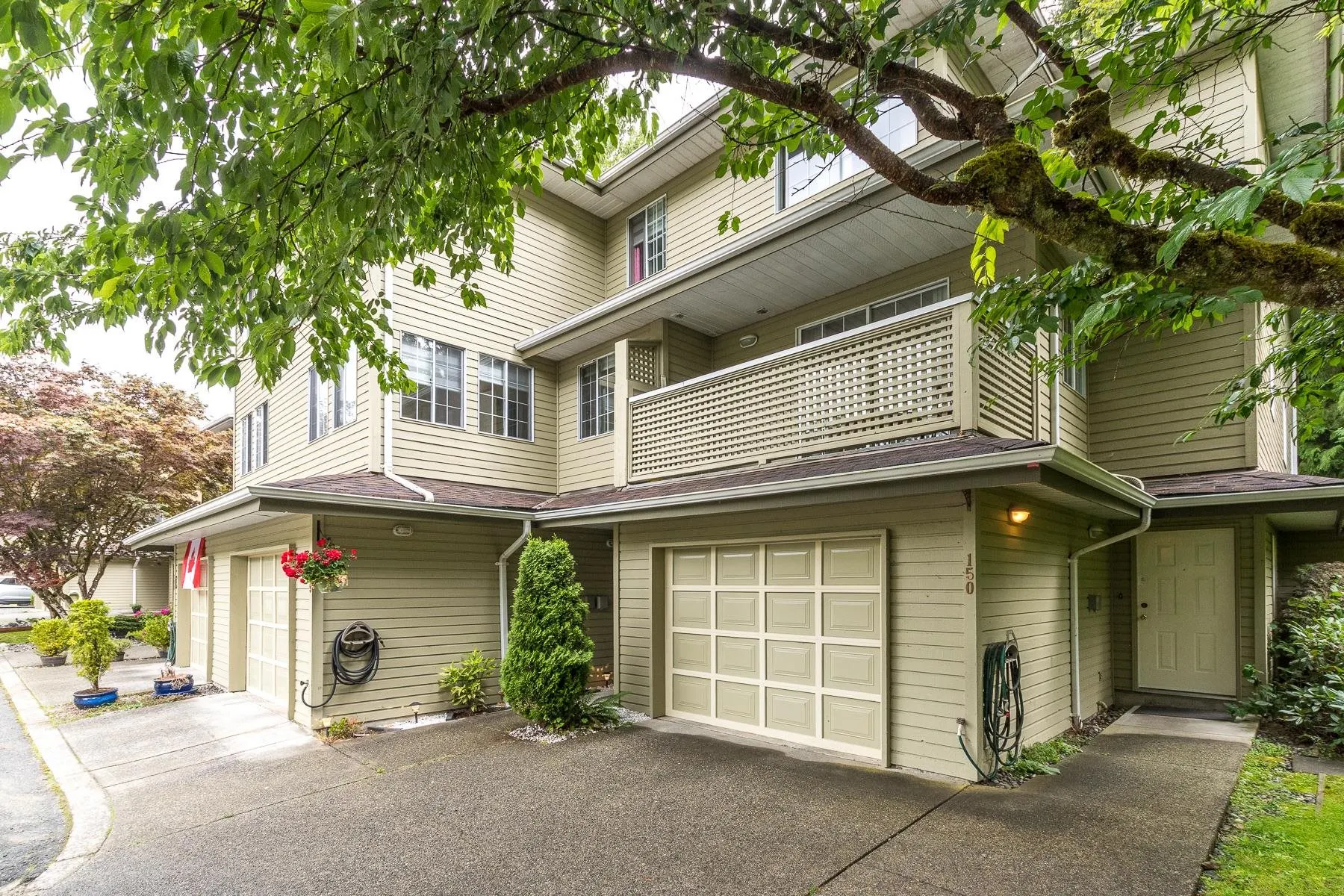 150 1386 Lincoln Drive