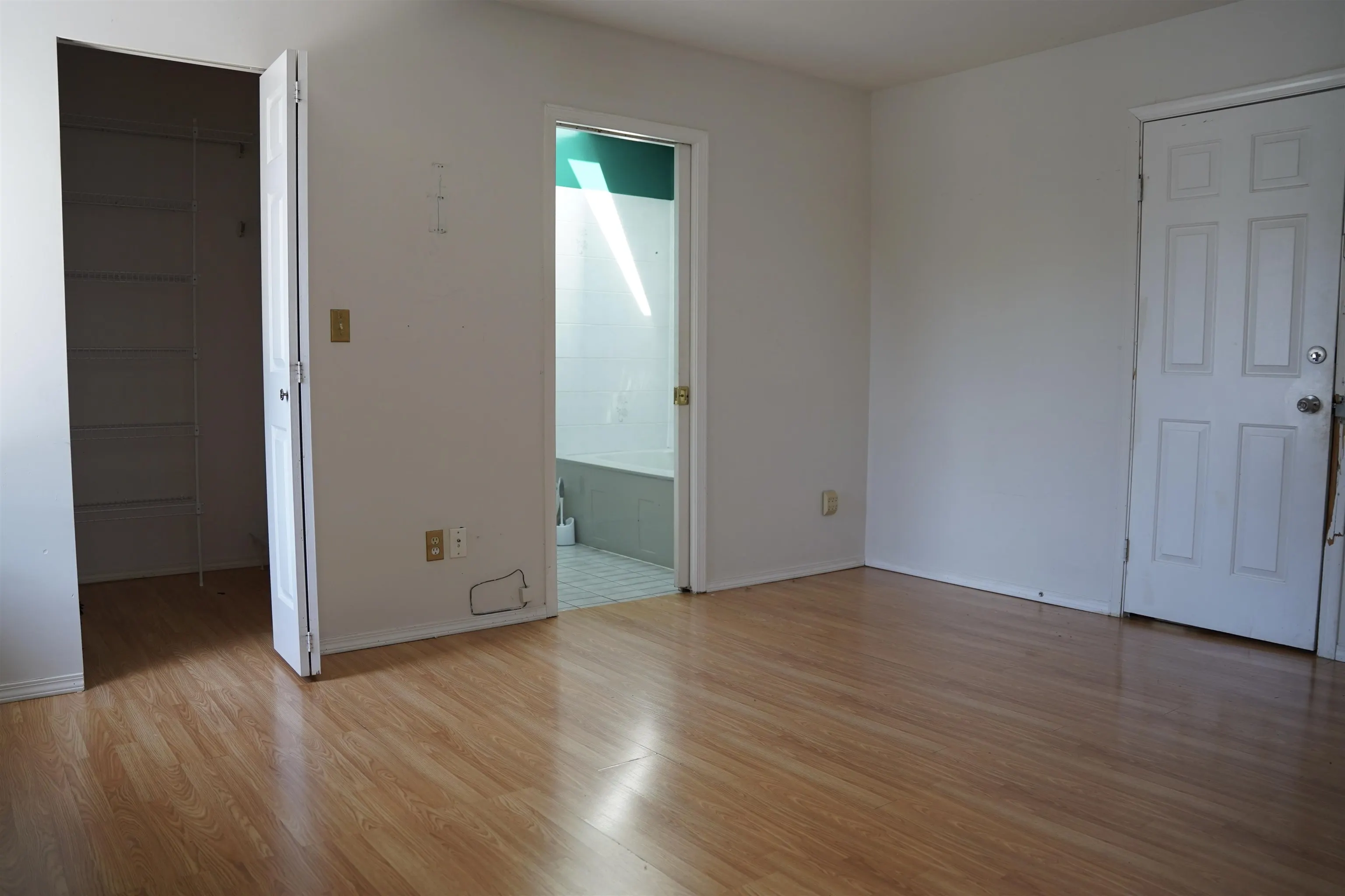15032 70a Avenue