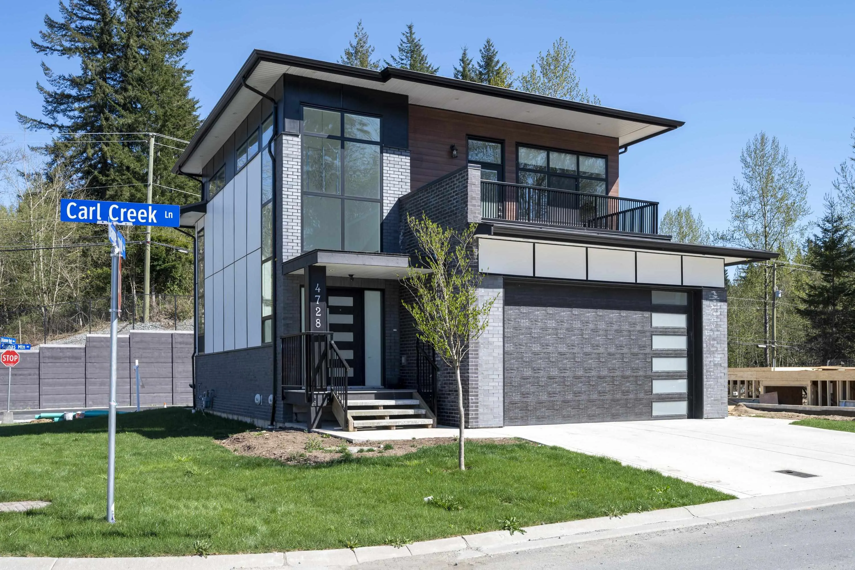4728 Carl Creek Lane
