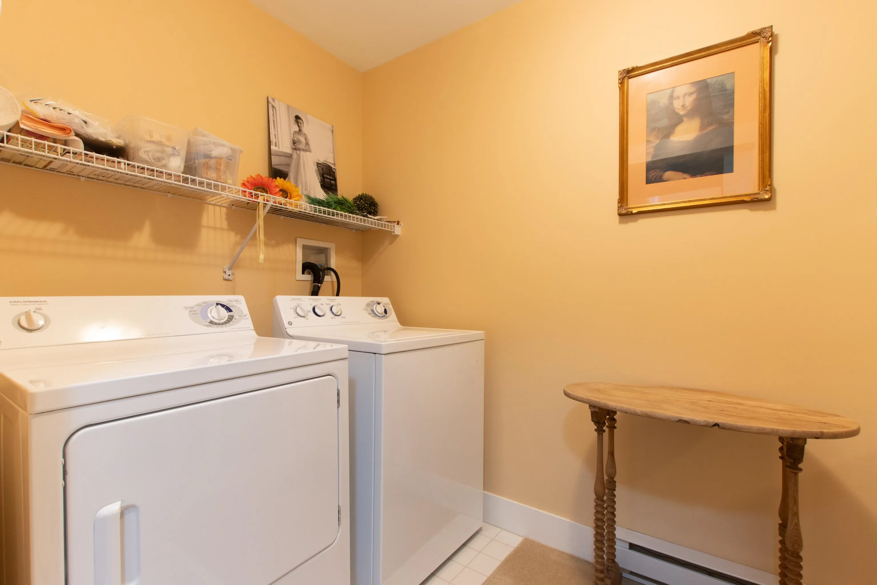 4 1024 Glacier View Drive