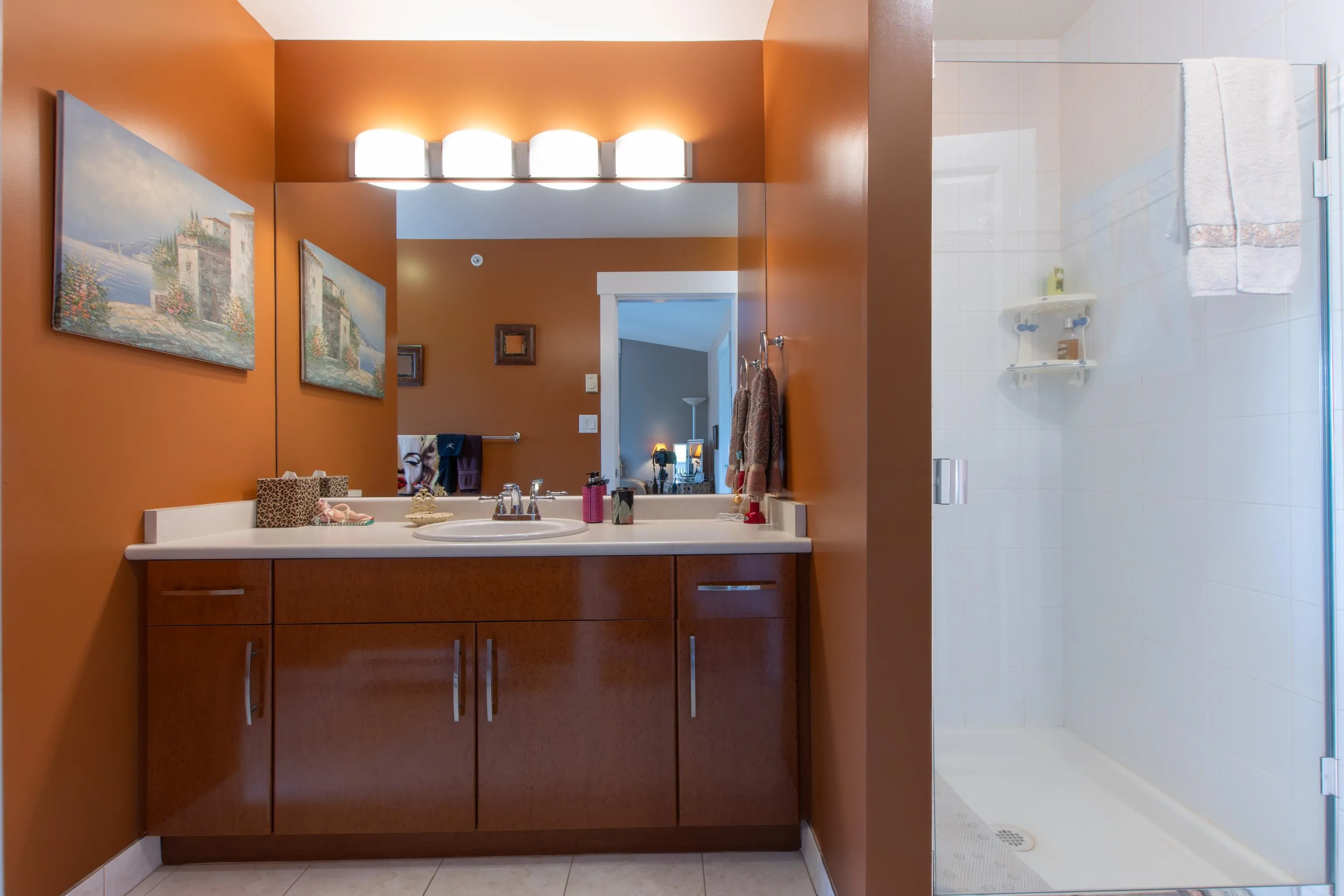 4 1024 Glacier View Drive