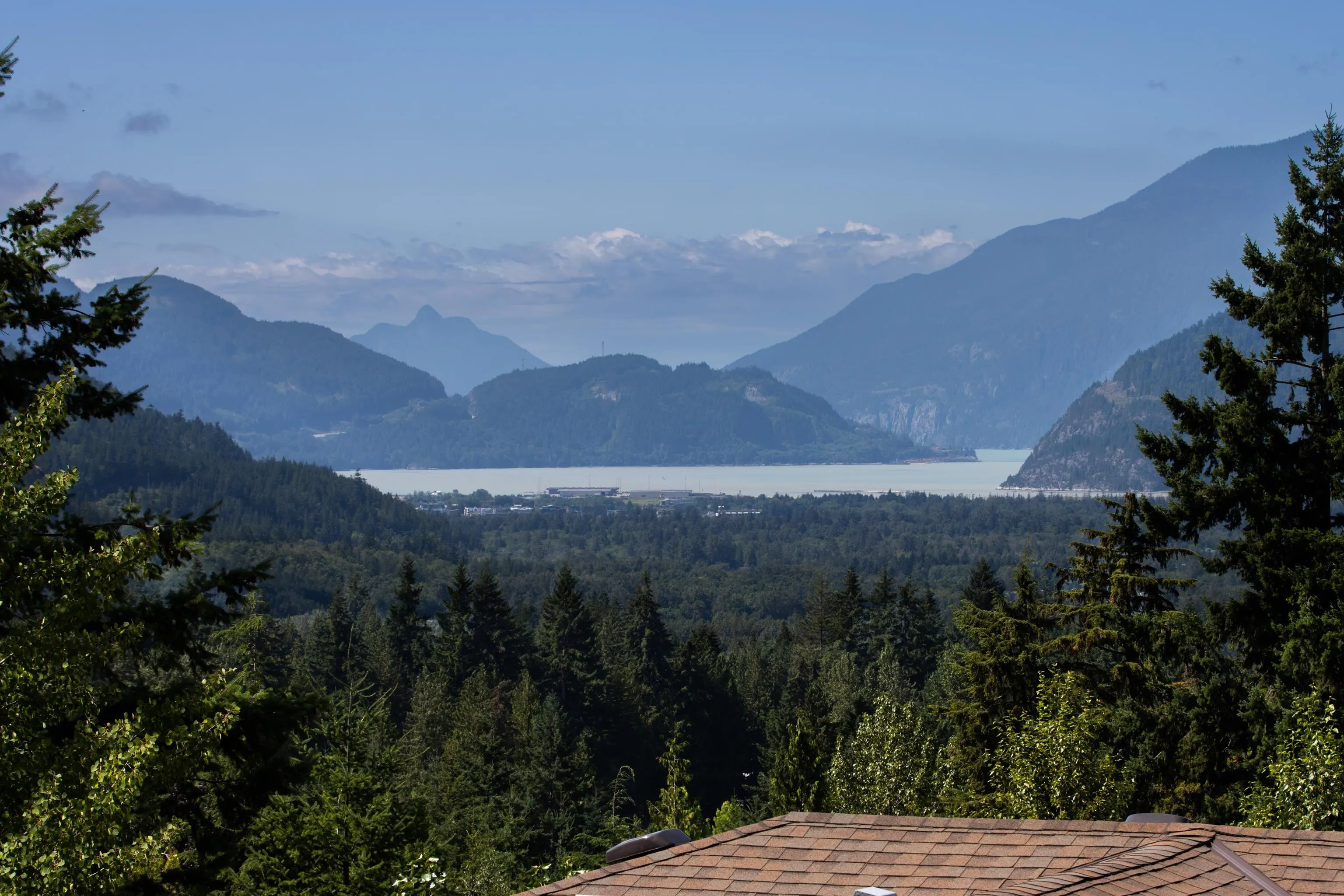 4 1024 Glacier View Drive