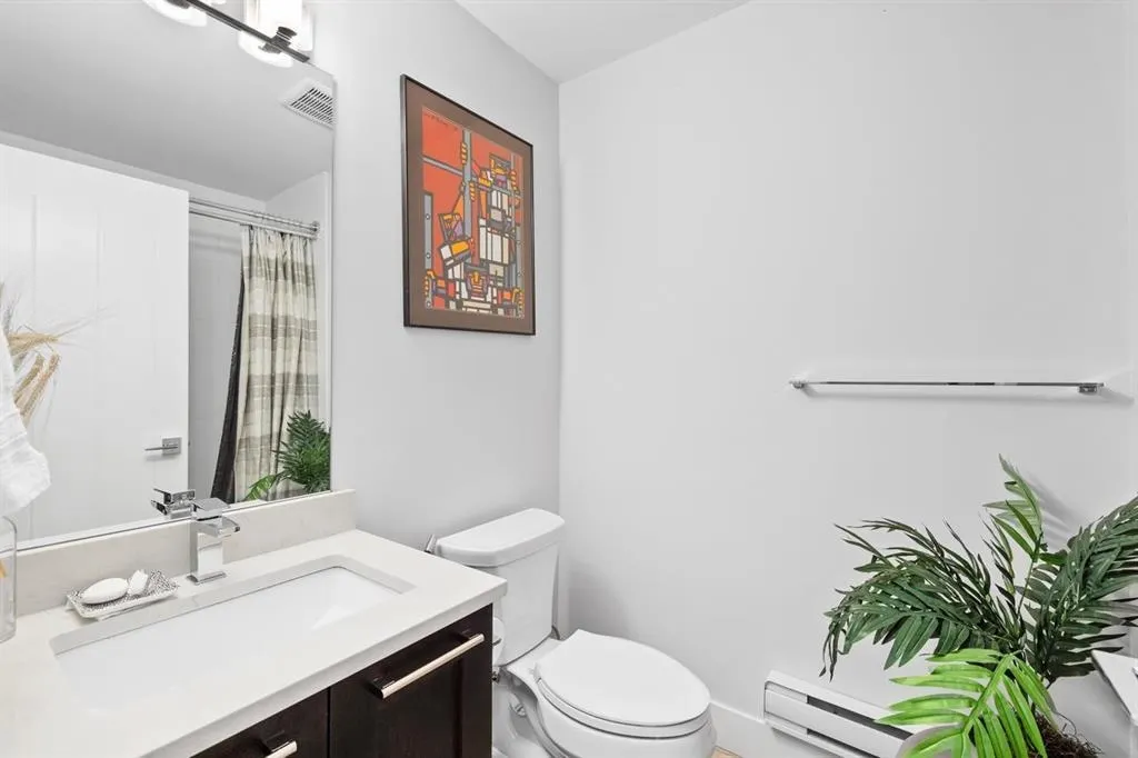 121 2280 163 Street