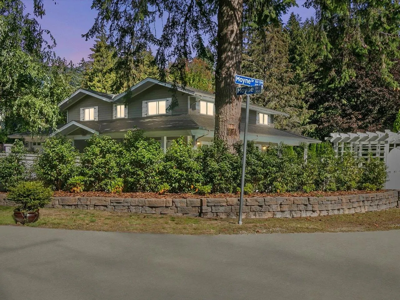 320 Moyne Drive