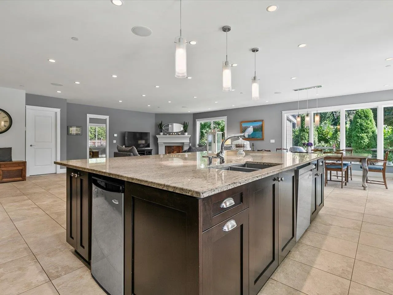 320 Moyne Drive