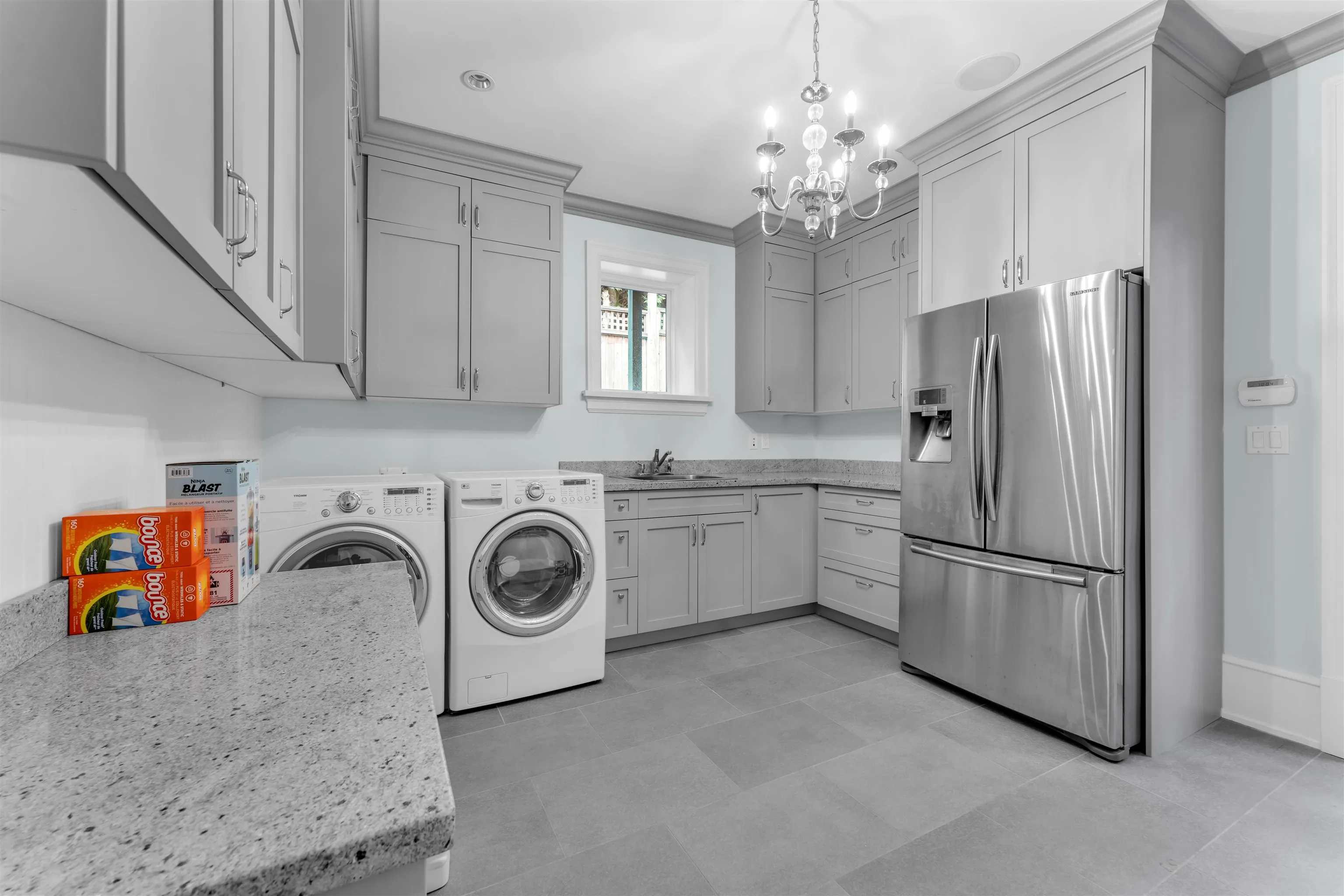 2937 W 45th Avenue