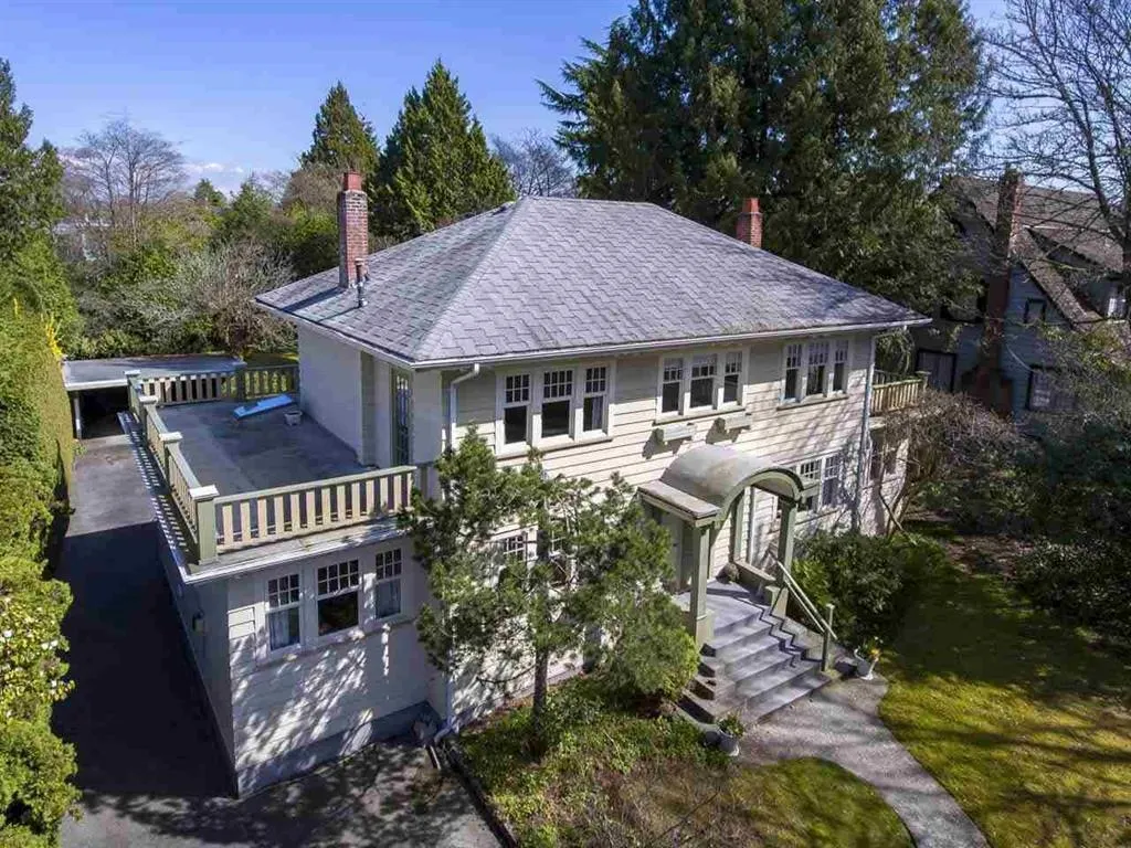 1722 Wesbrook Crescent