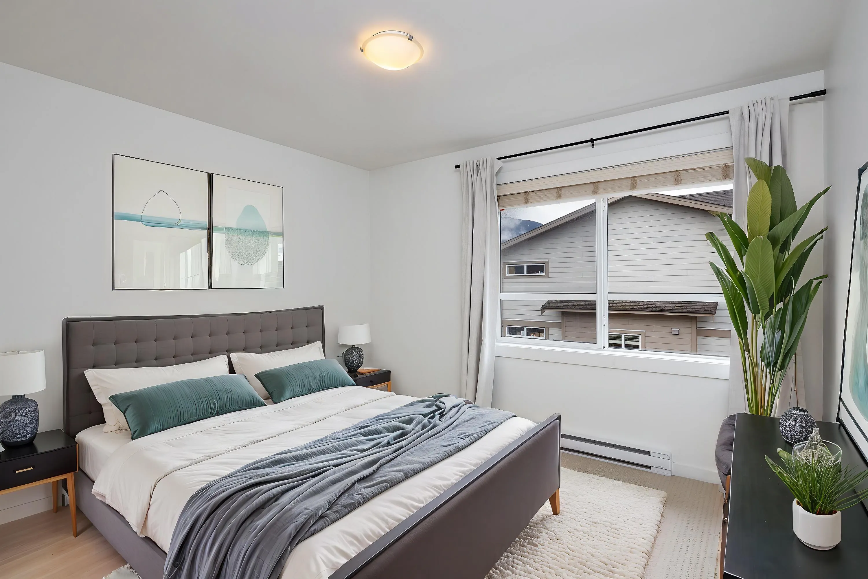 2 1188 Wilson Crescent