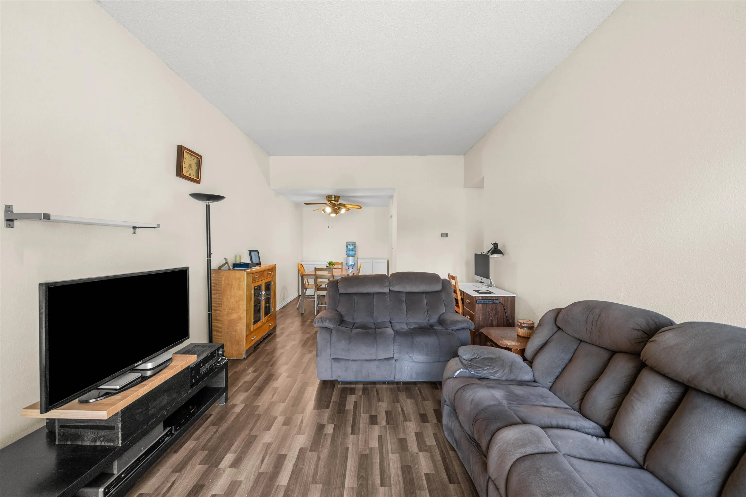 312 3451 Springfield Drive
