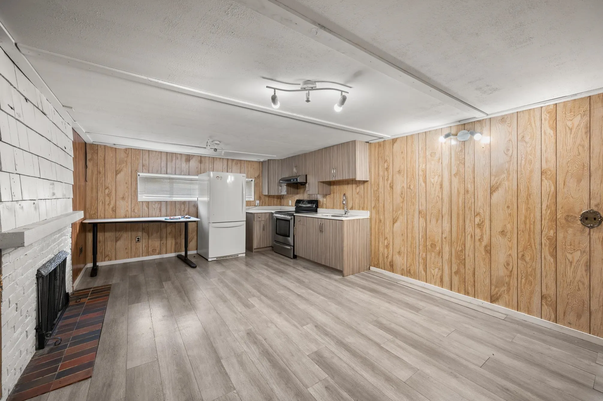 14405 114a Avenue