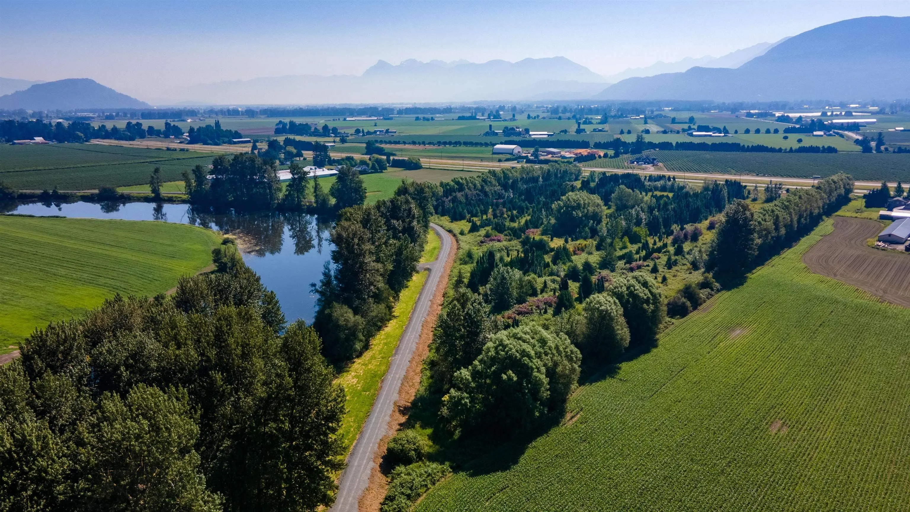 39881 North Parallel Road