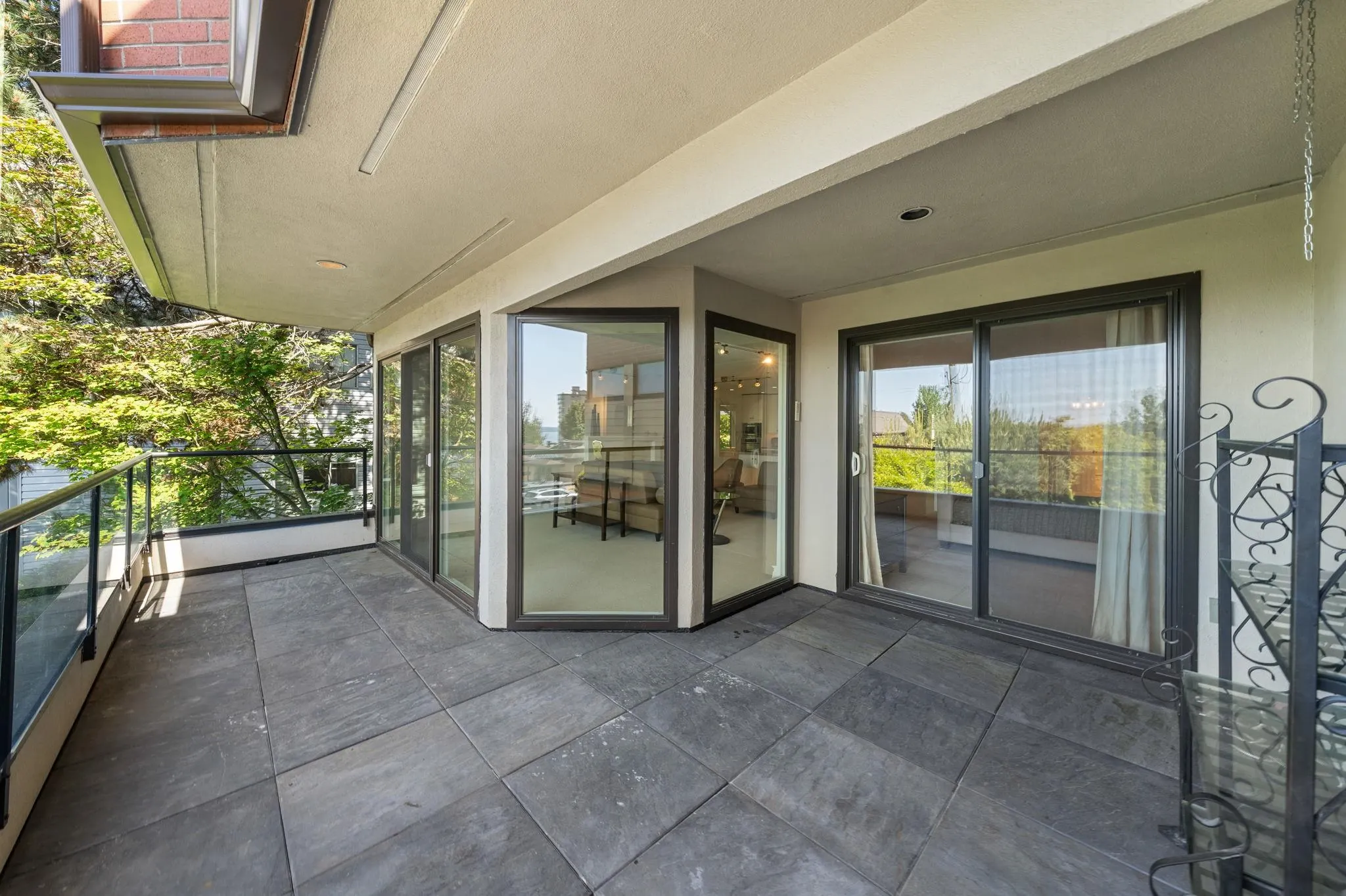 201 2408 Haywood Avenue