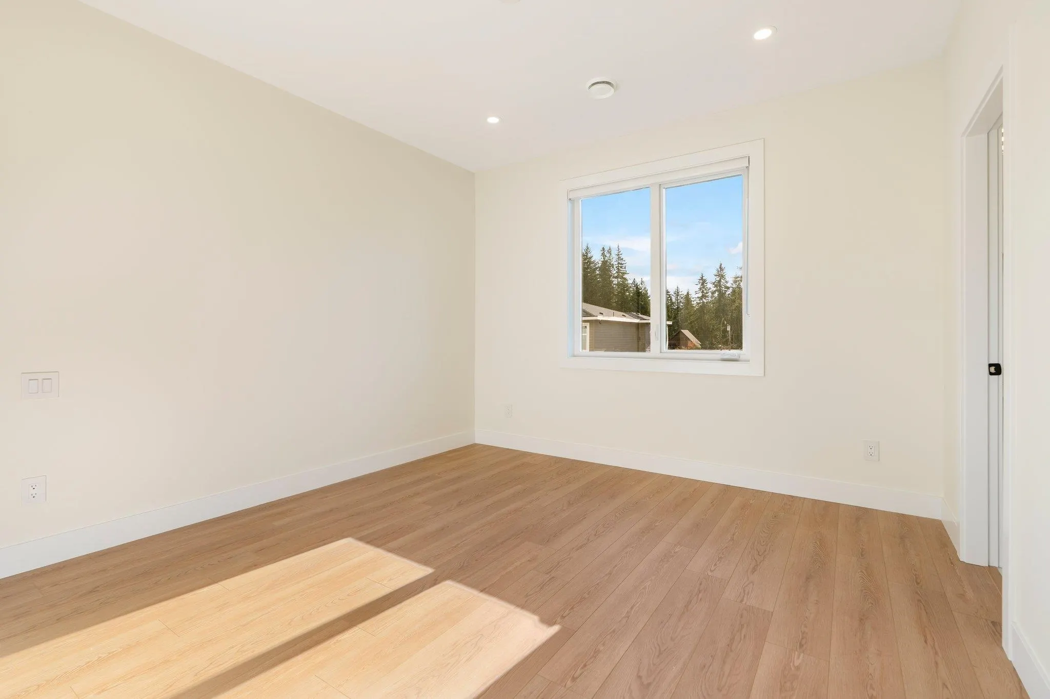 20070 27a Avenue