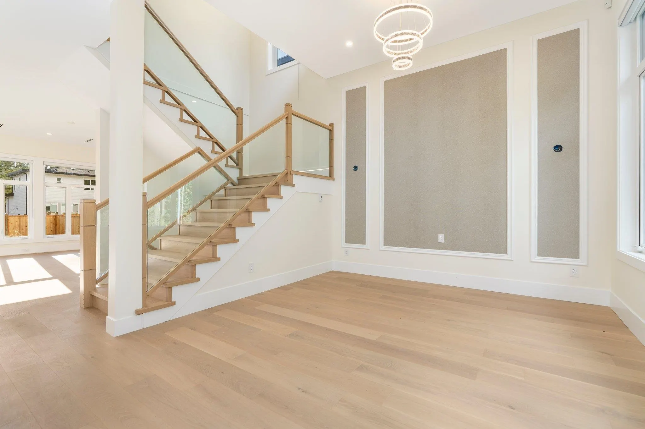 20070 27a Avenue
