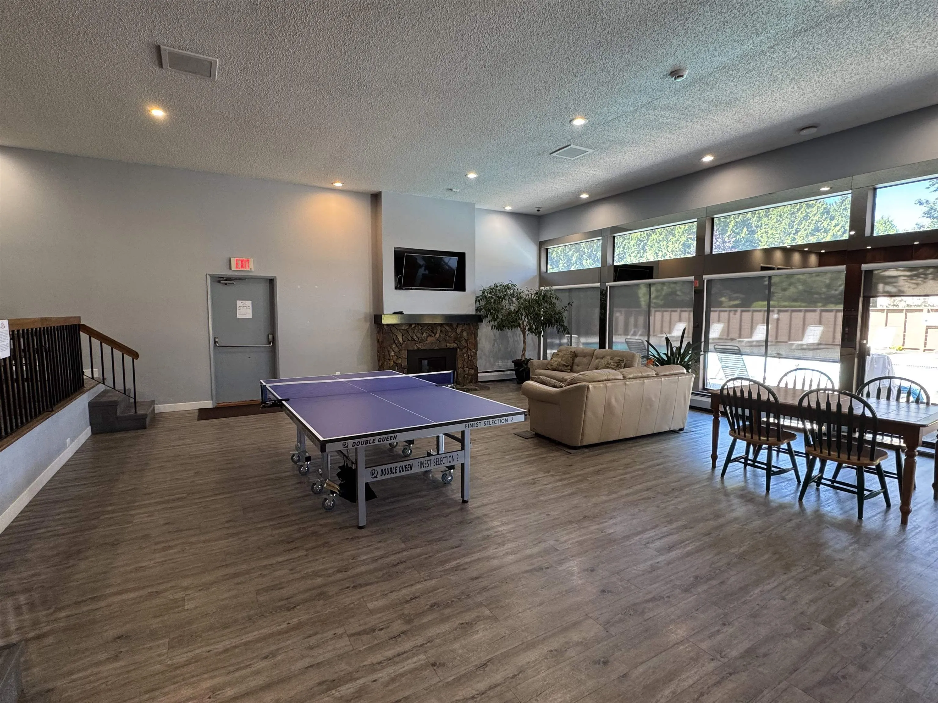 210 9320 Parksville Drive