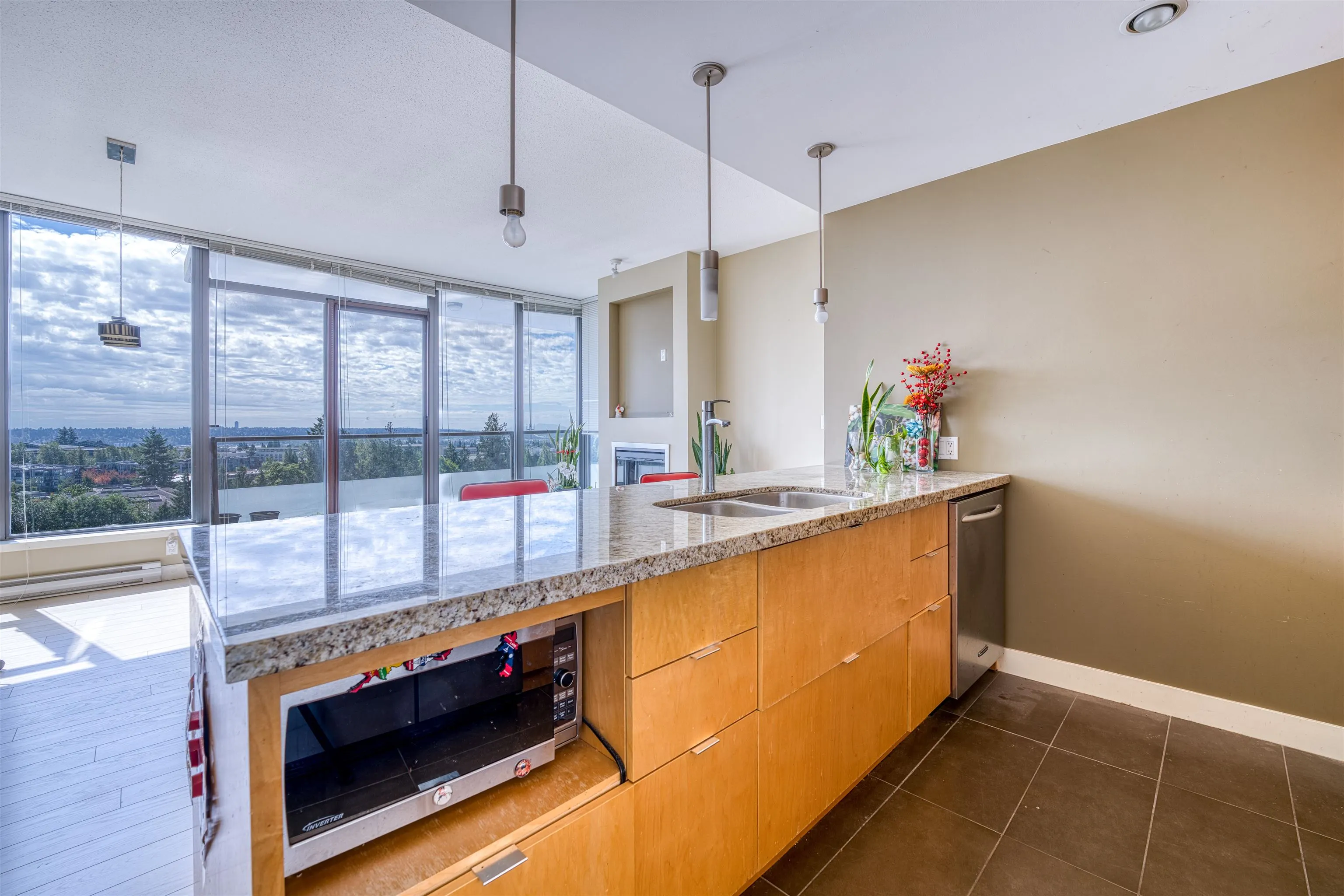 1208 7088 18th Avenue