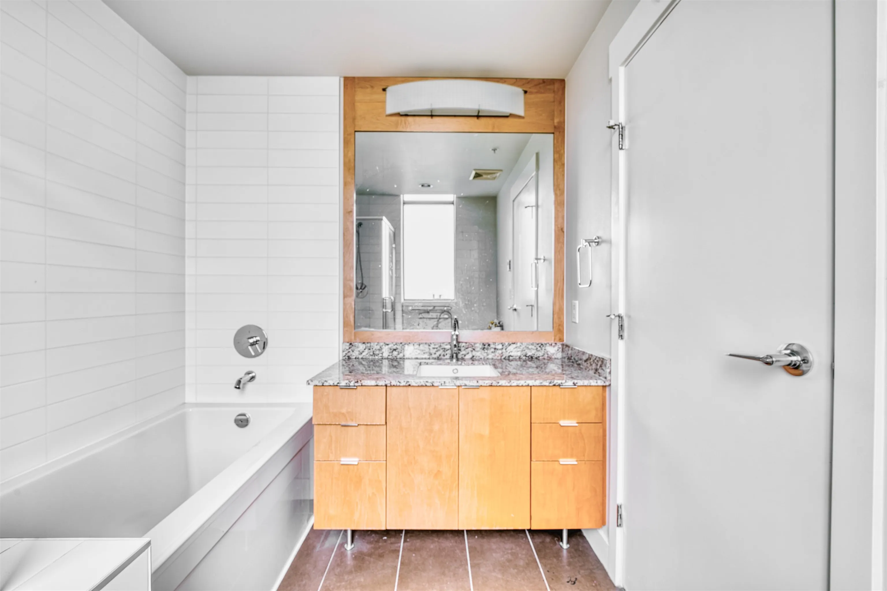 1208 7088 18th Avenue