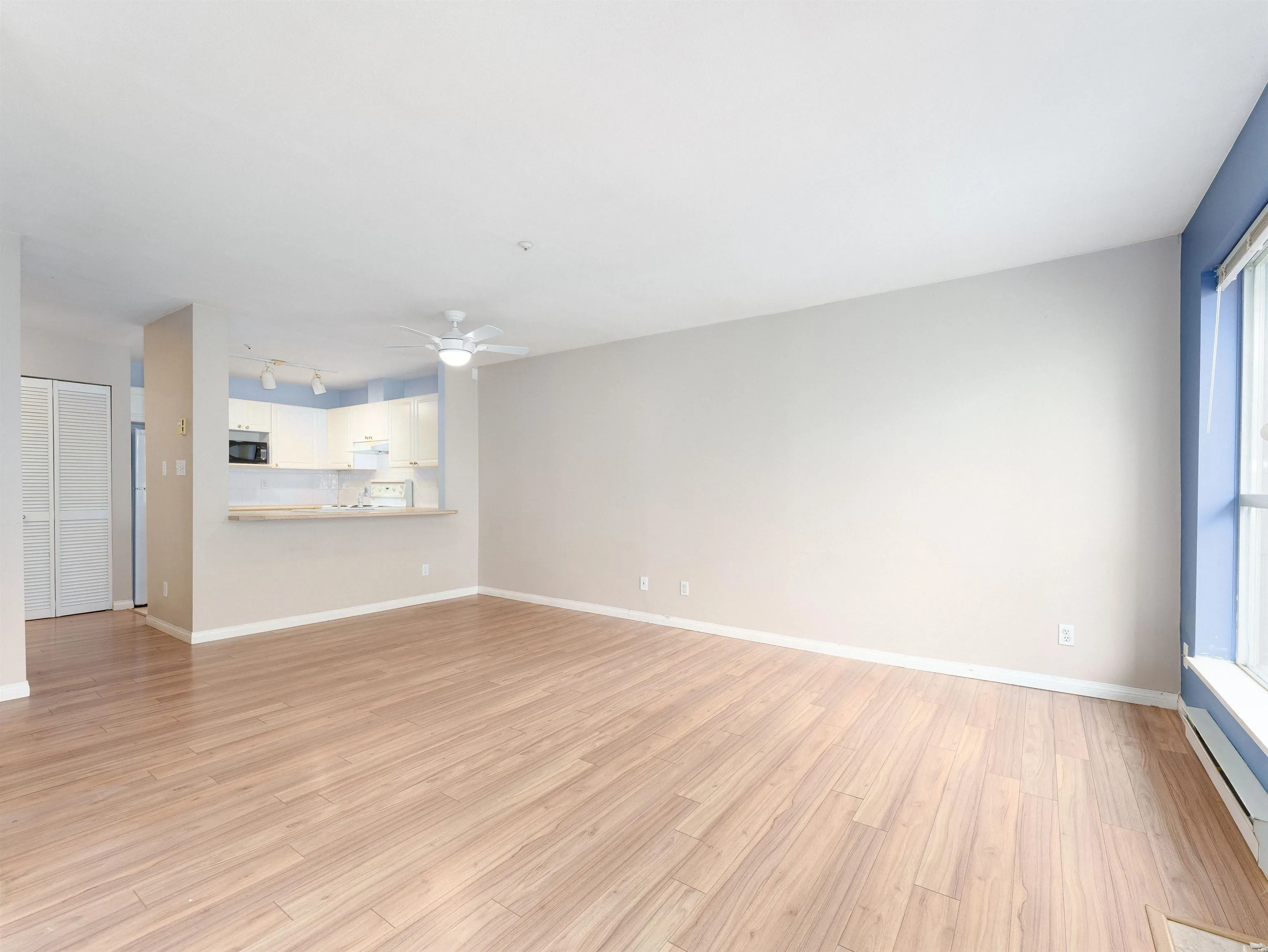 408 13727 74 Avenue