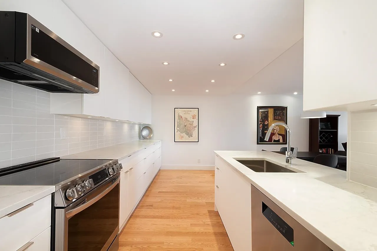 408 1470 Pennyfarthing Drive