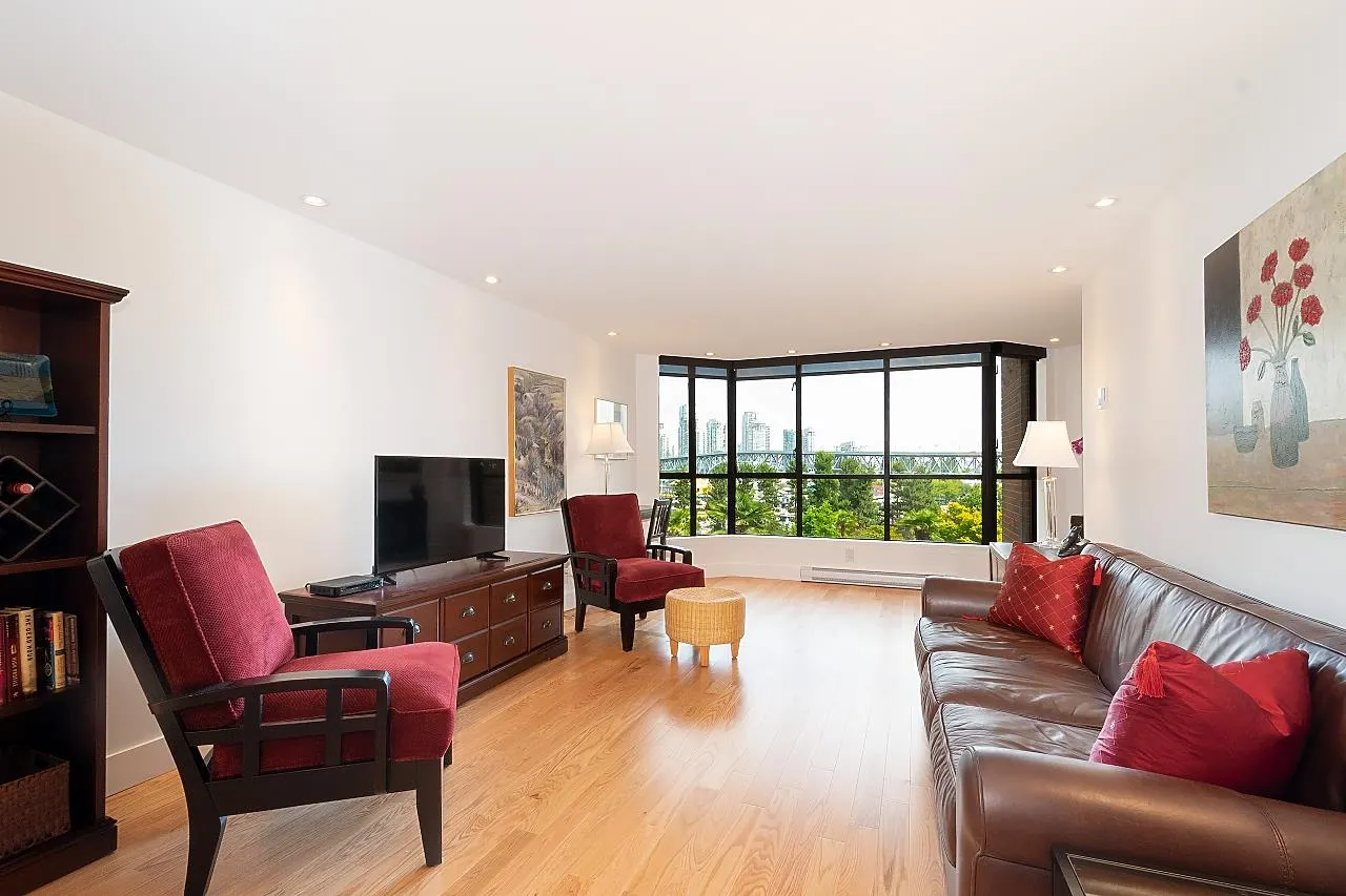 408 1470 Pennyfarthing Drive