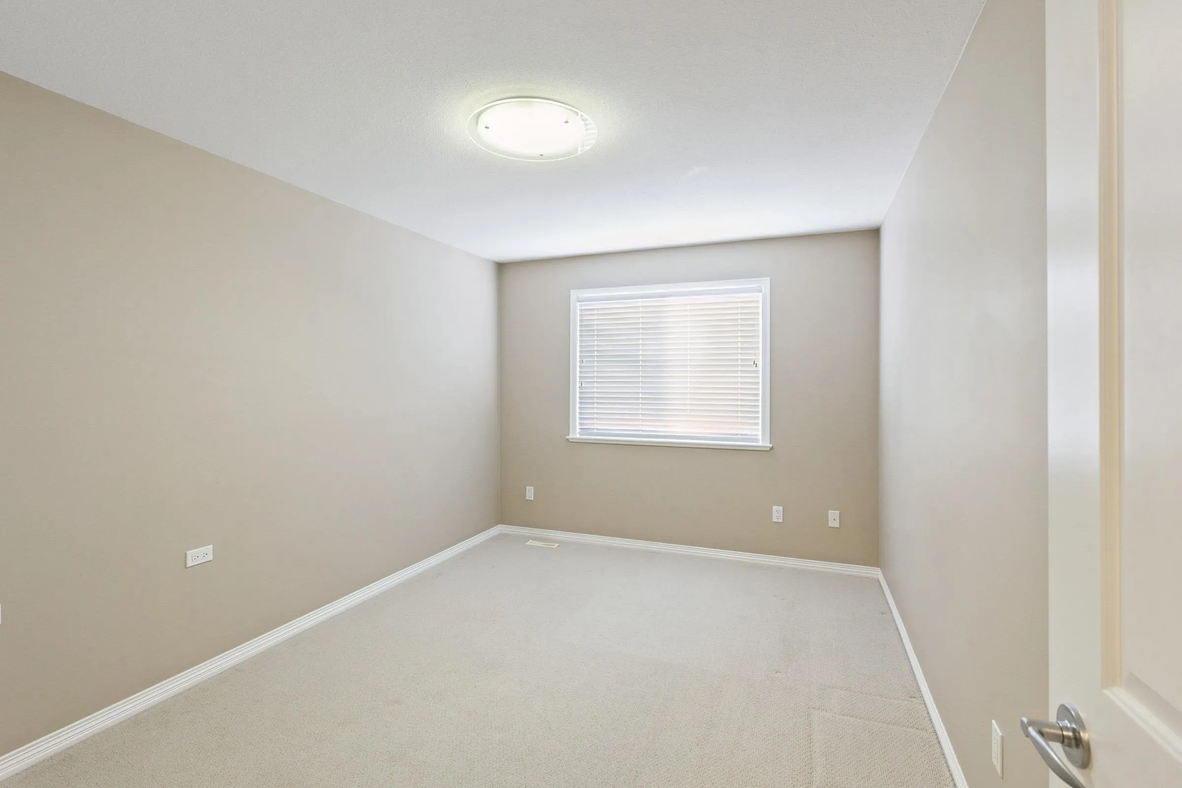63 16995 64 Avenue