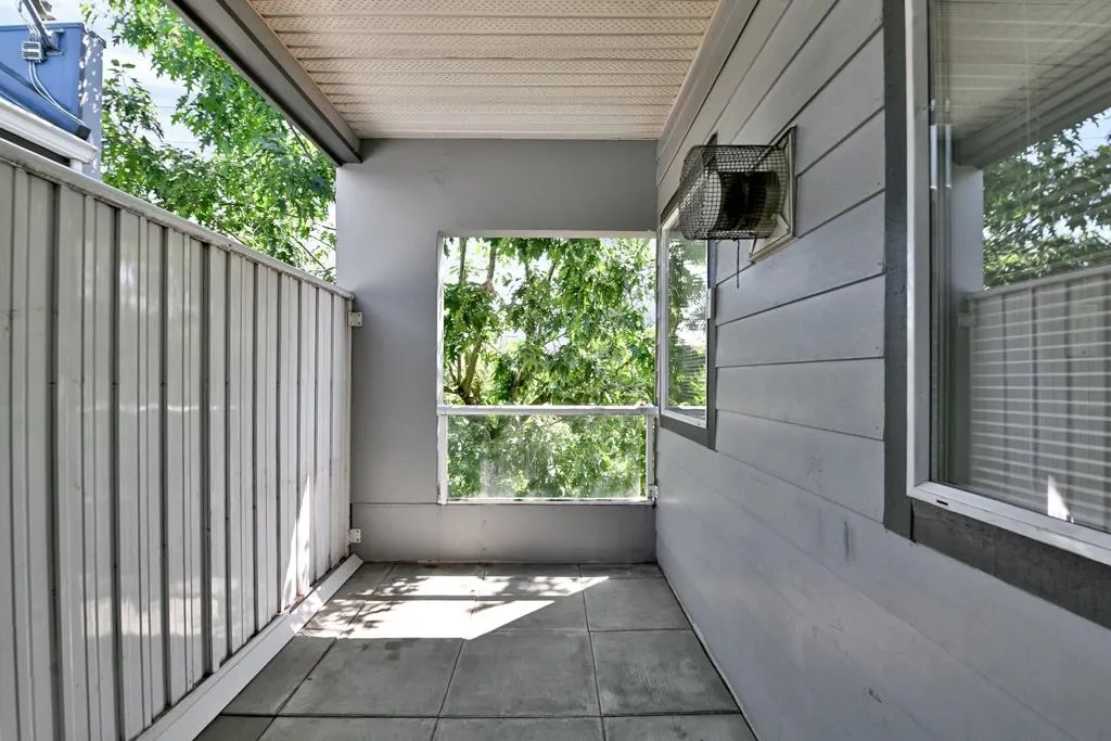 201 19897 56 Avenue