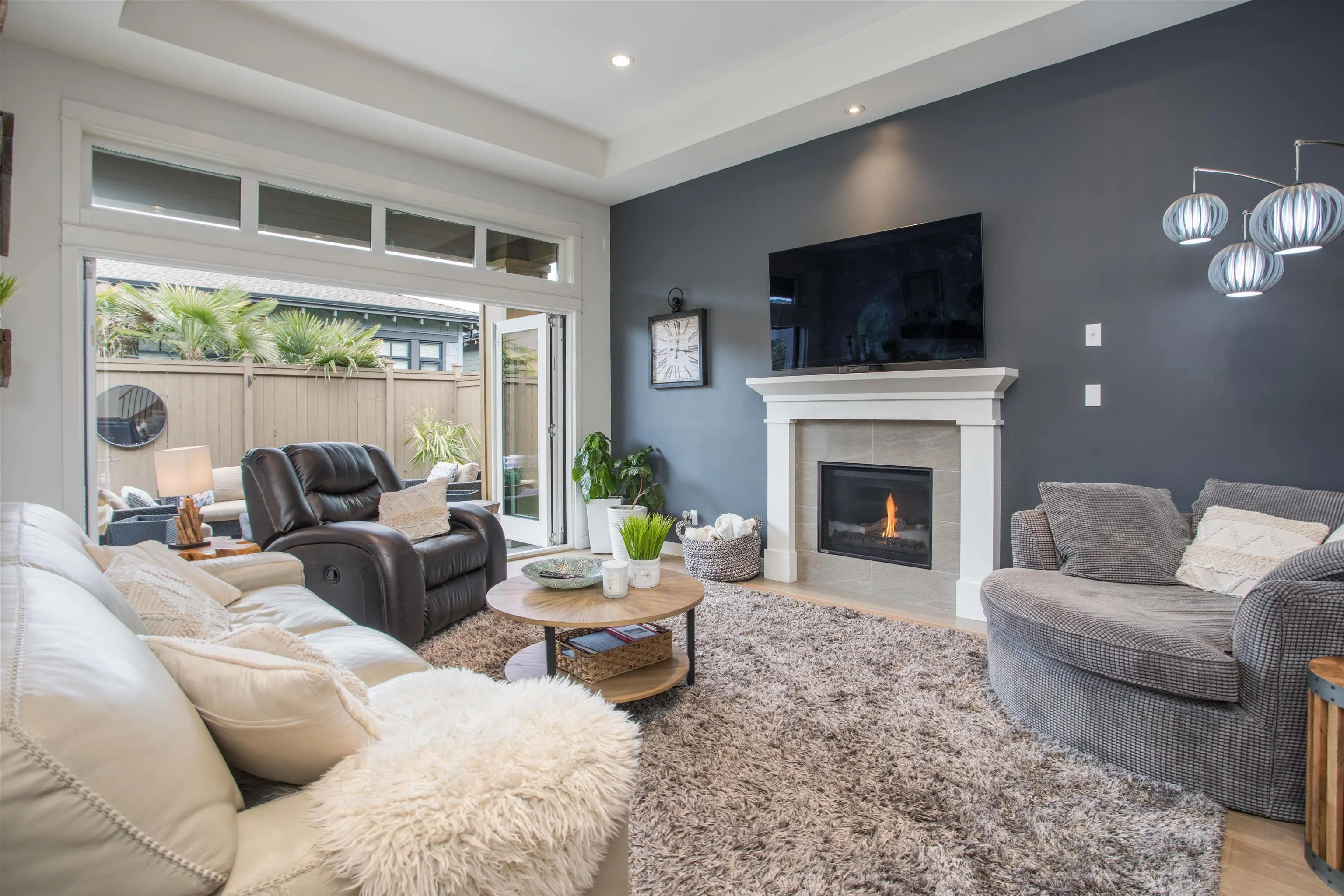 5009 Cedar Springs Drive