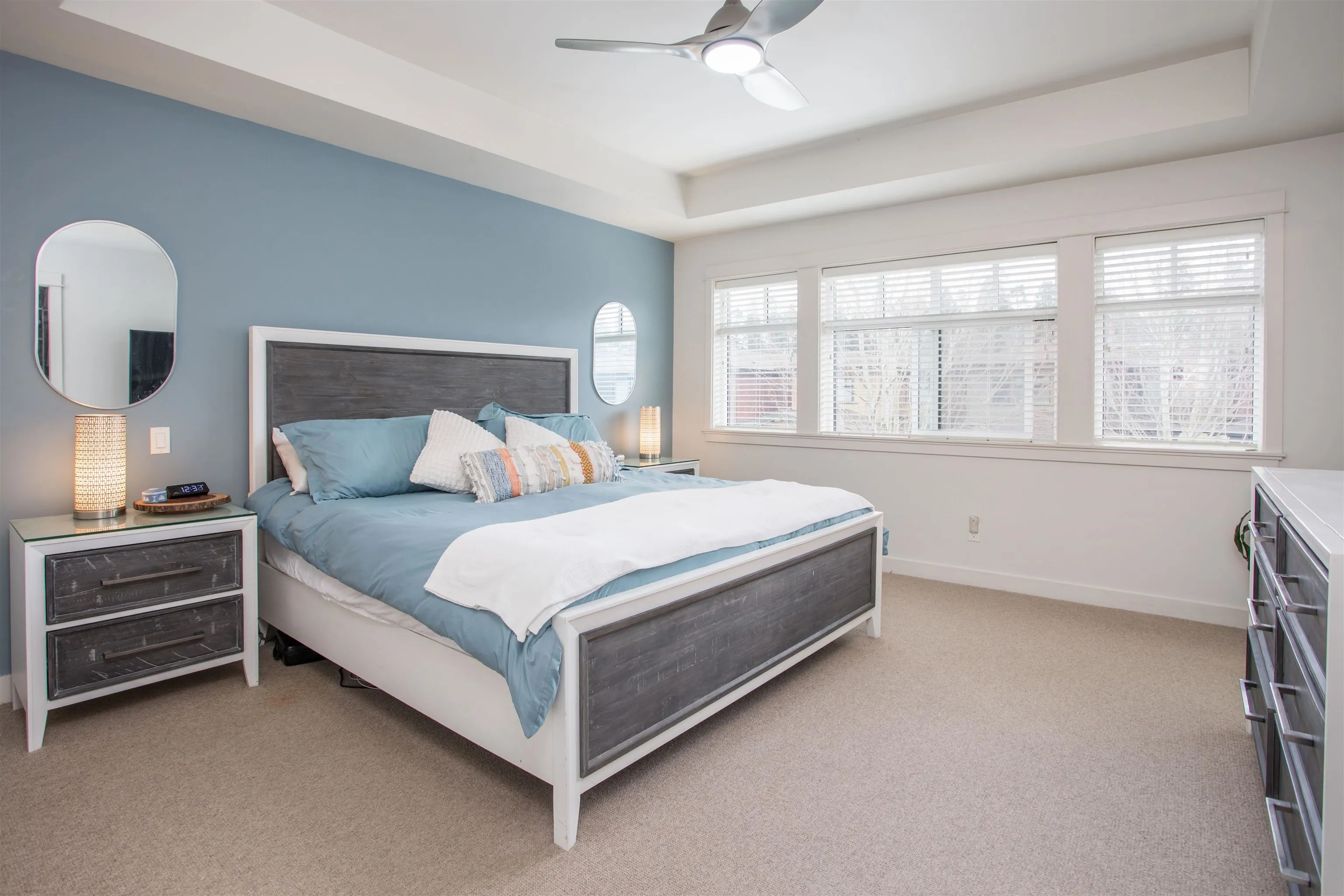 5009 Cedar Springs Drive