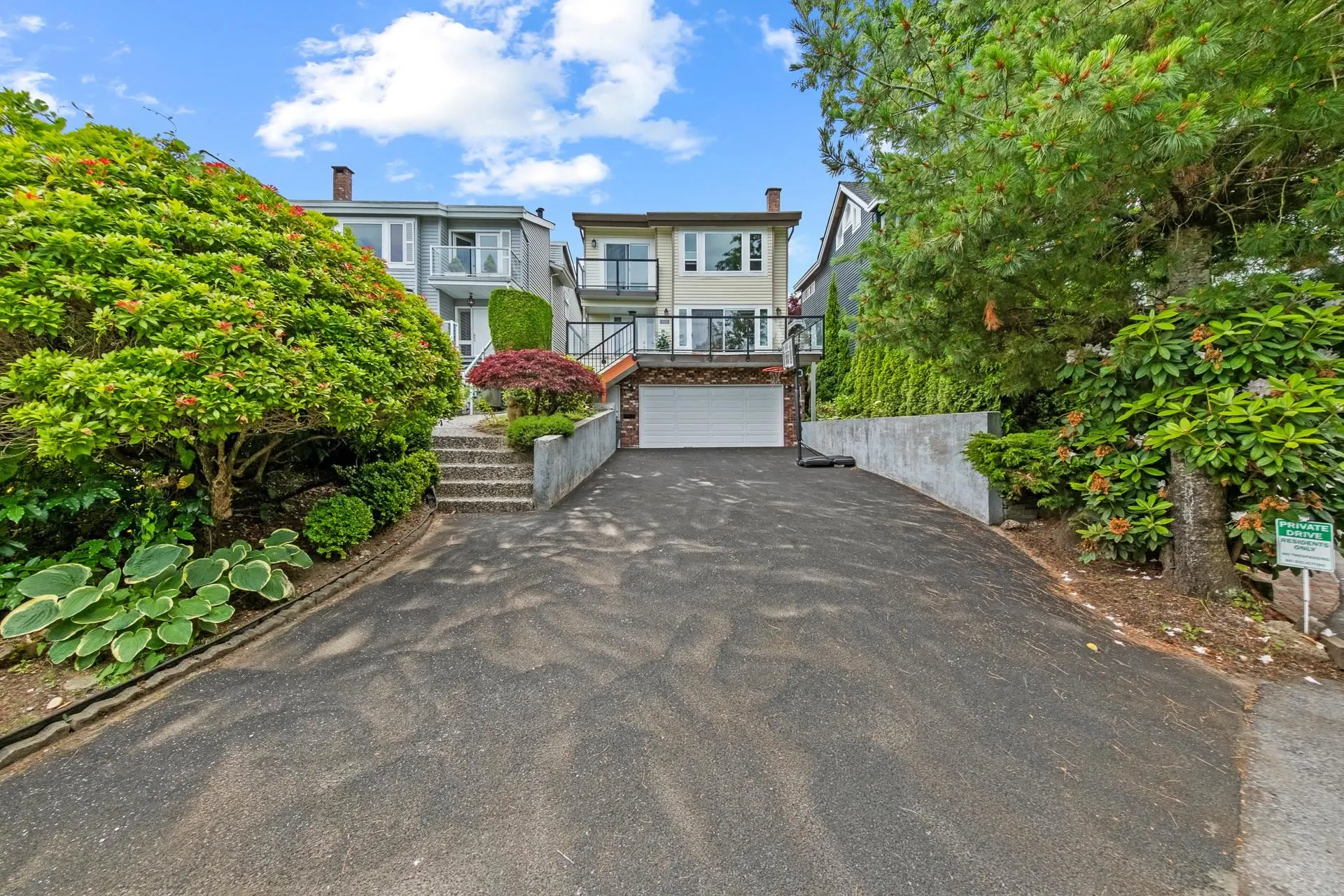 1868 W 34th Avenue