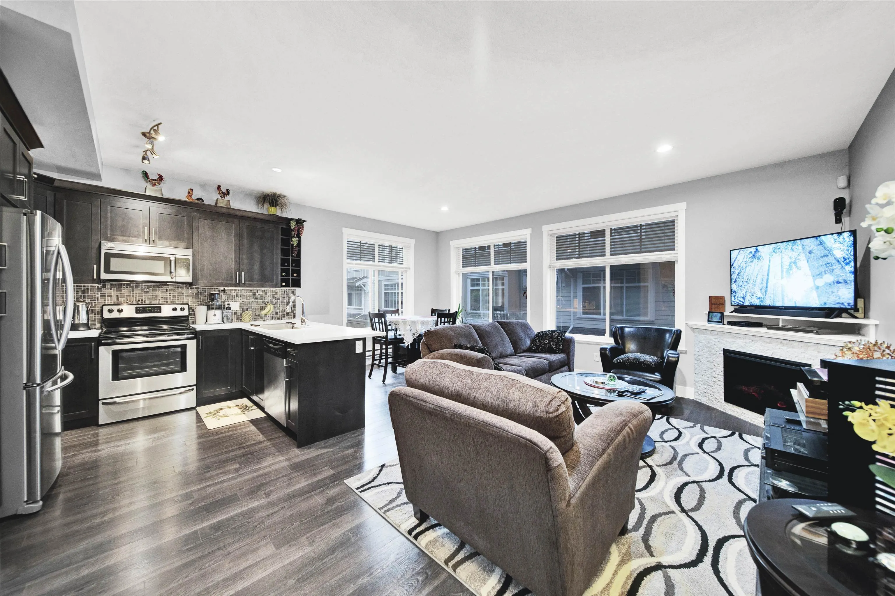 33 12775 63 Avenue