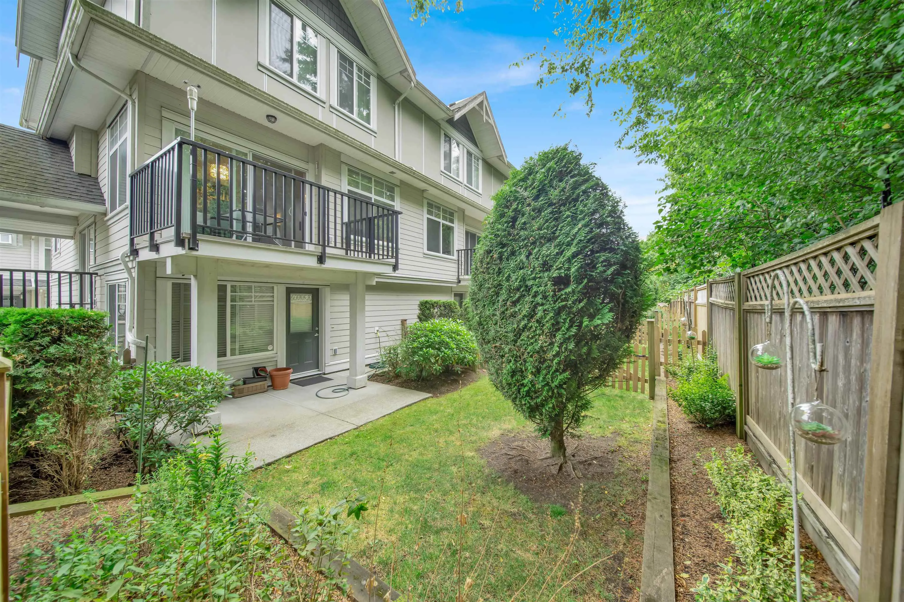 33 12775 63 Avenue