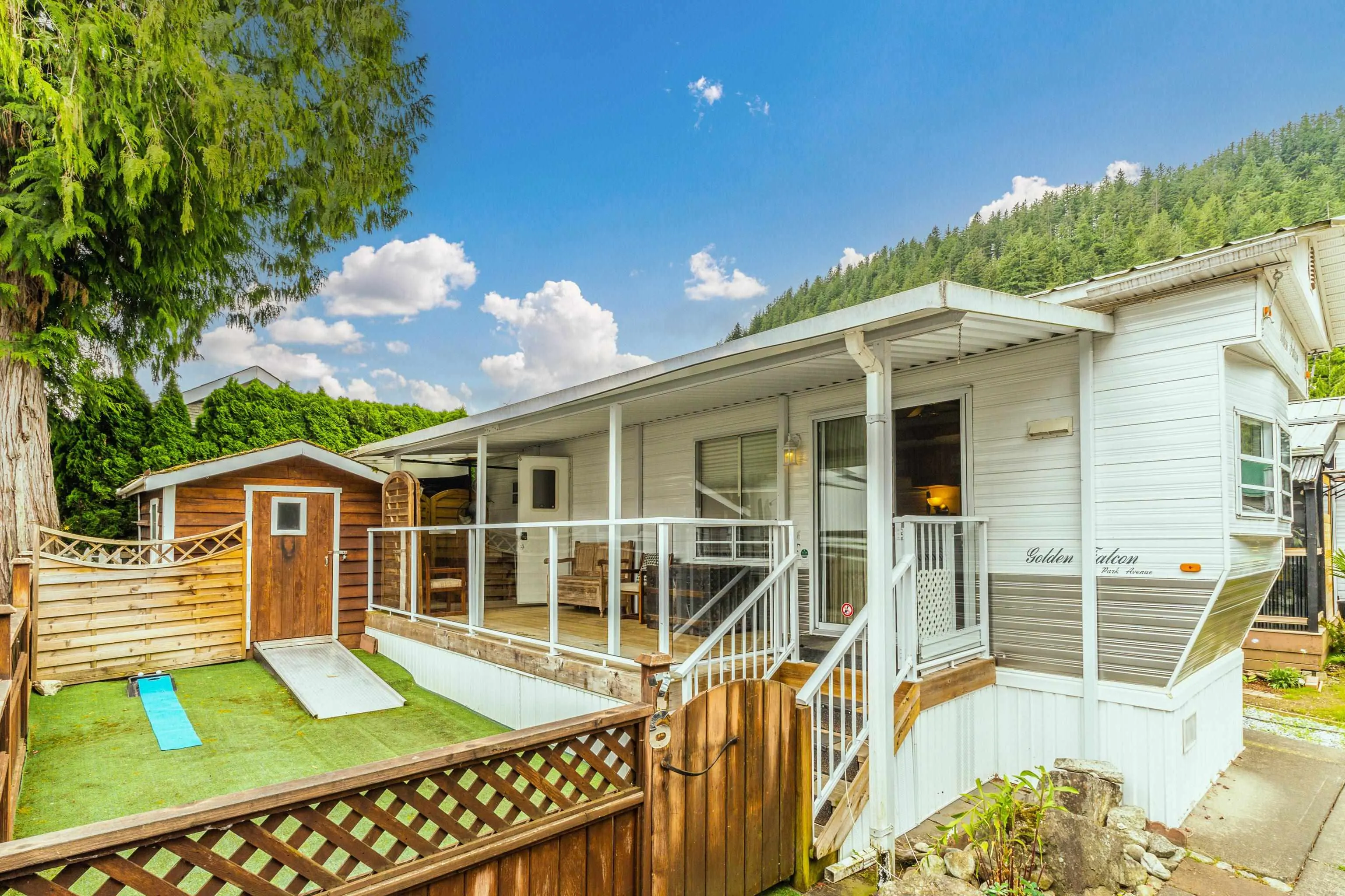 76 14600 Morris Valley Road