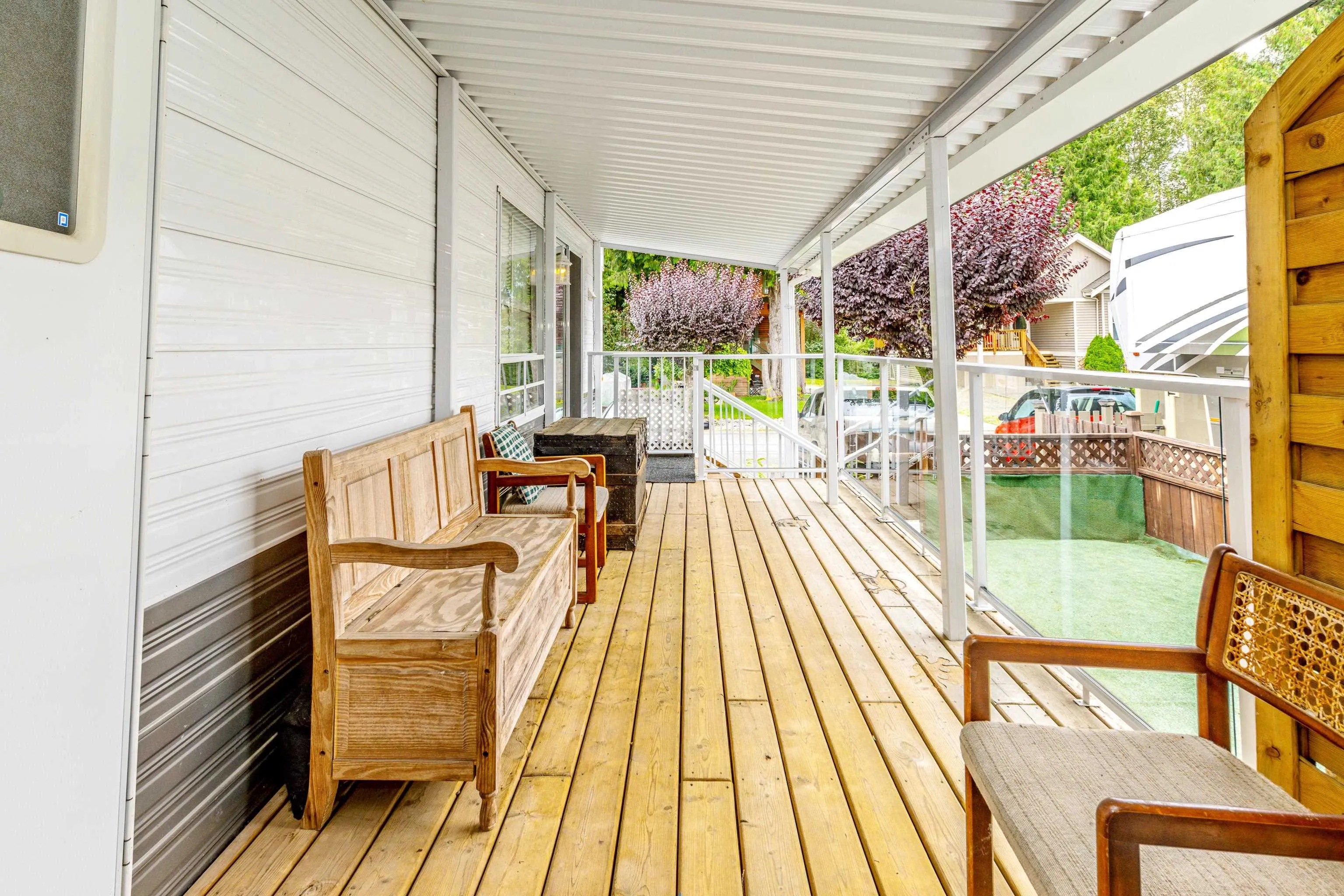 76 14600 Morris Valley Road