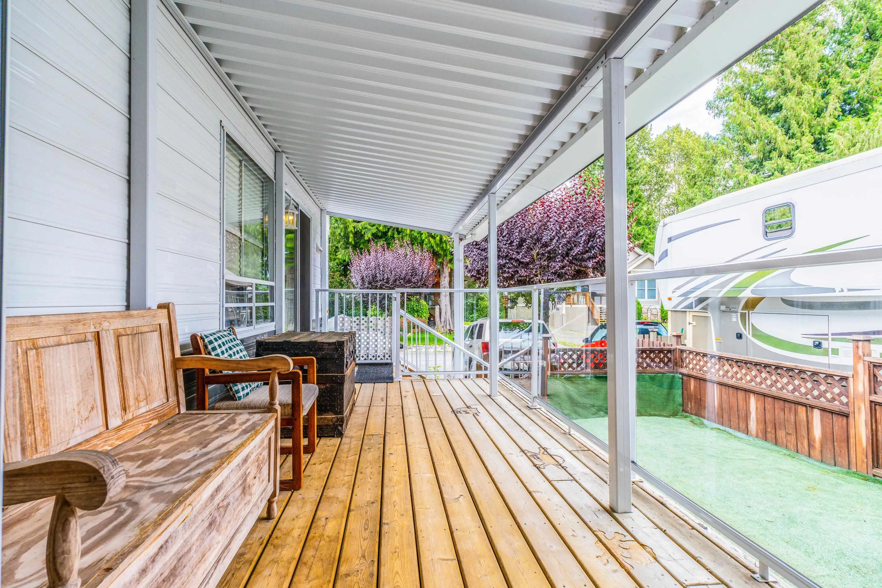 76 14600 Morris Valley Road