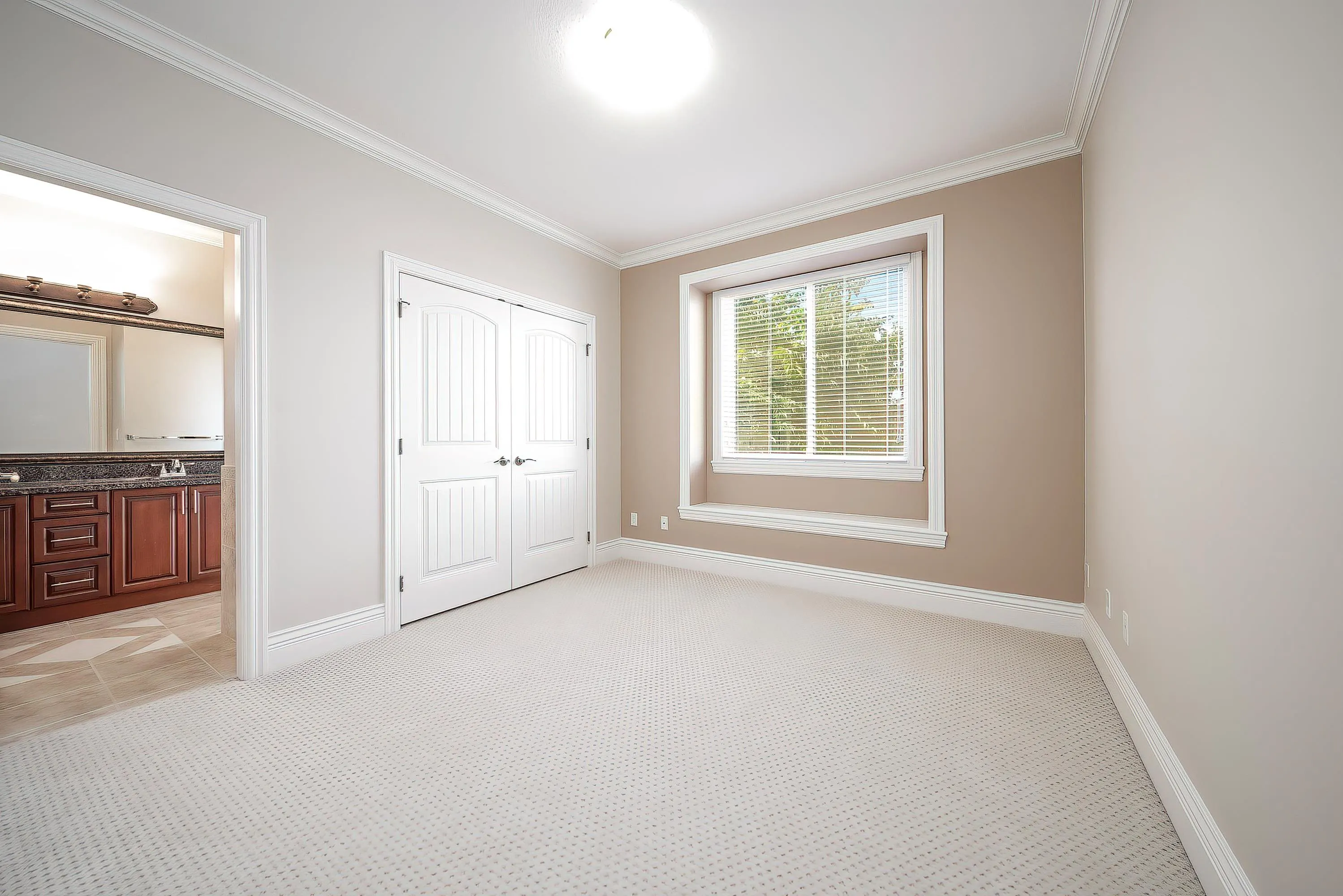 7600 Lancing Court
