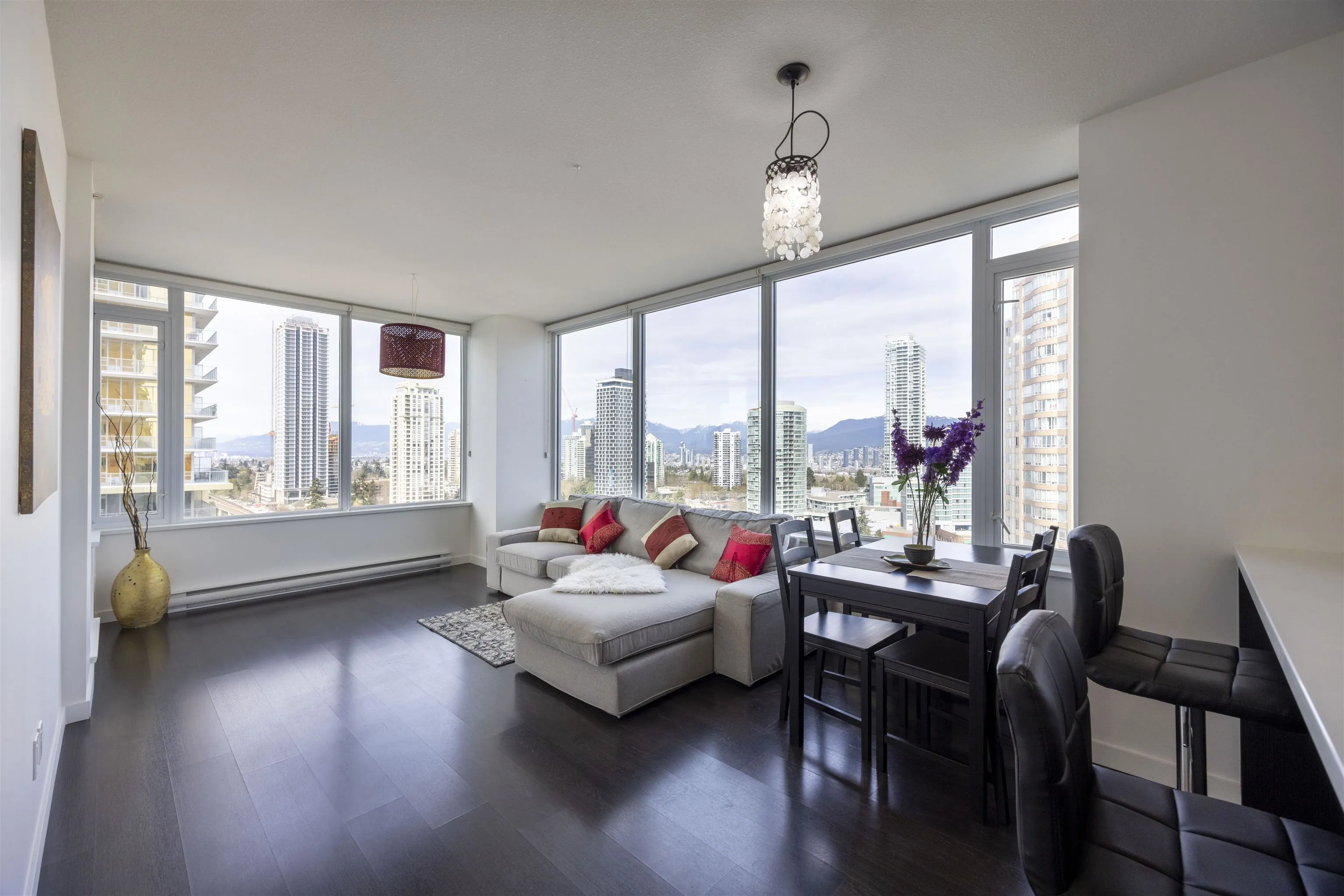 1709 6333 Silver Avenue