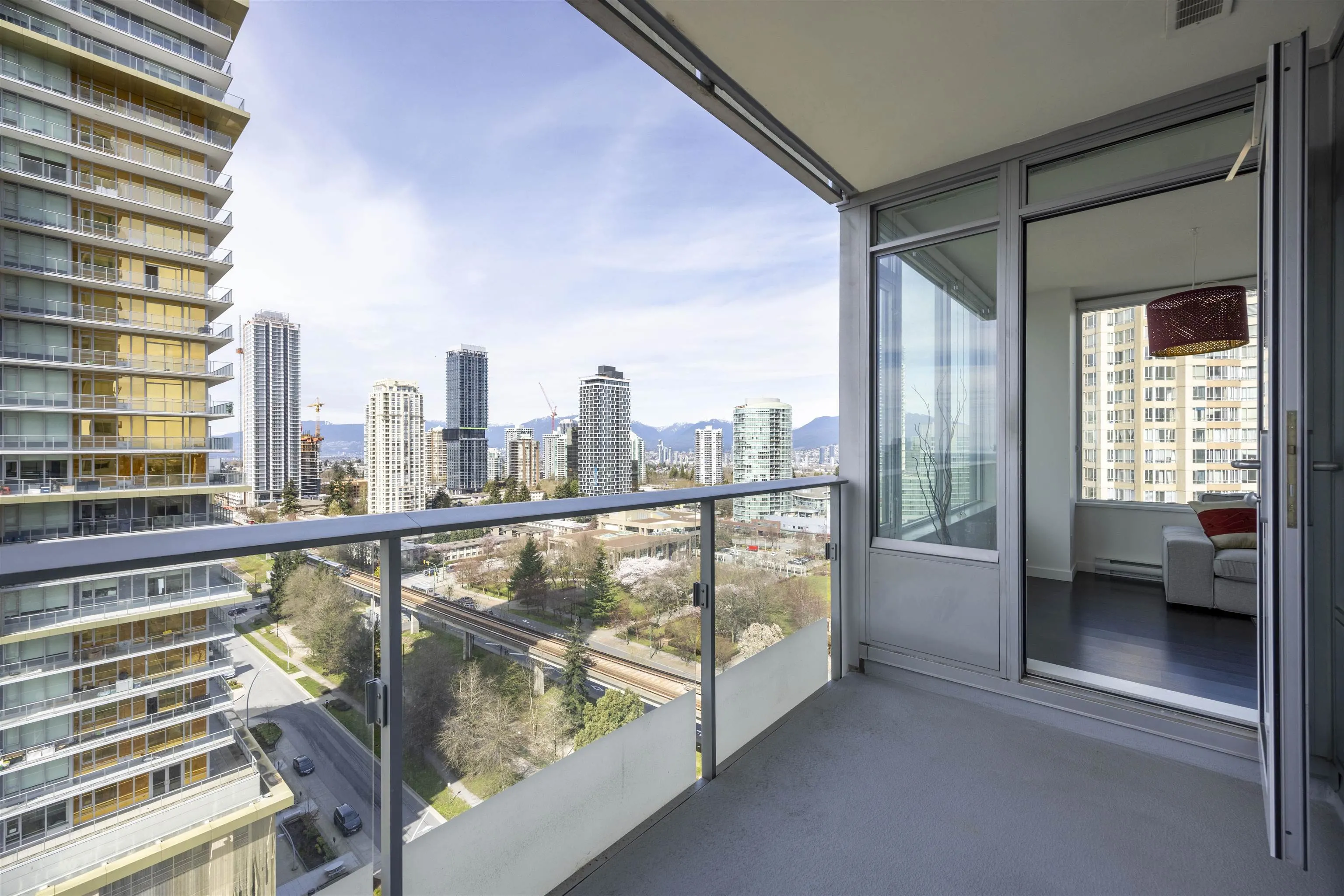 1709 6333 Silver Avenue