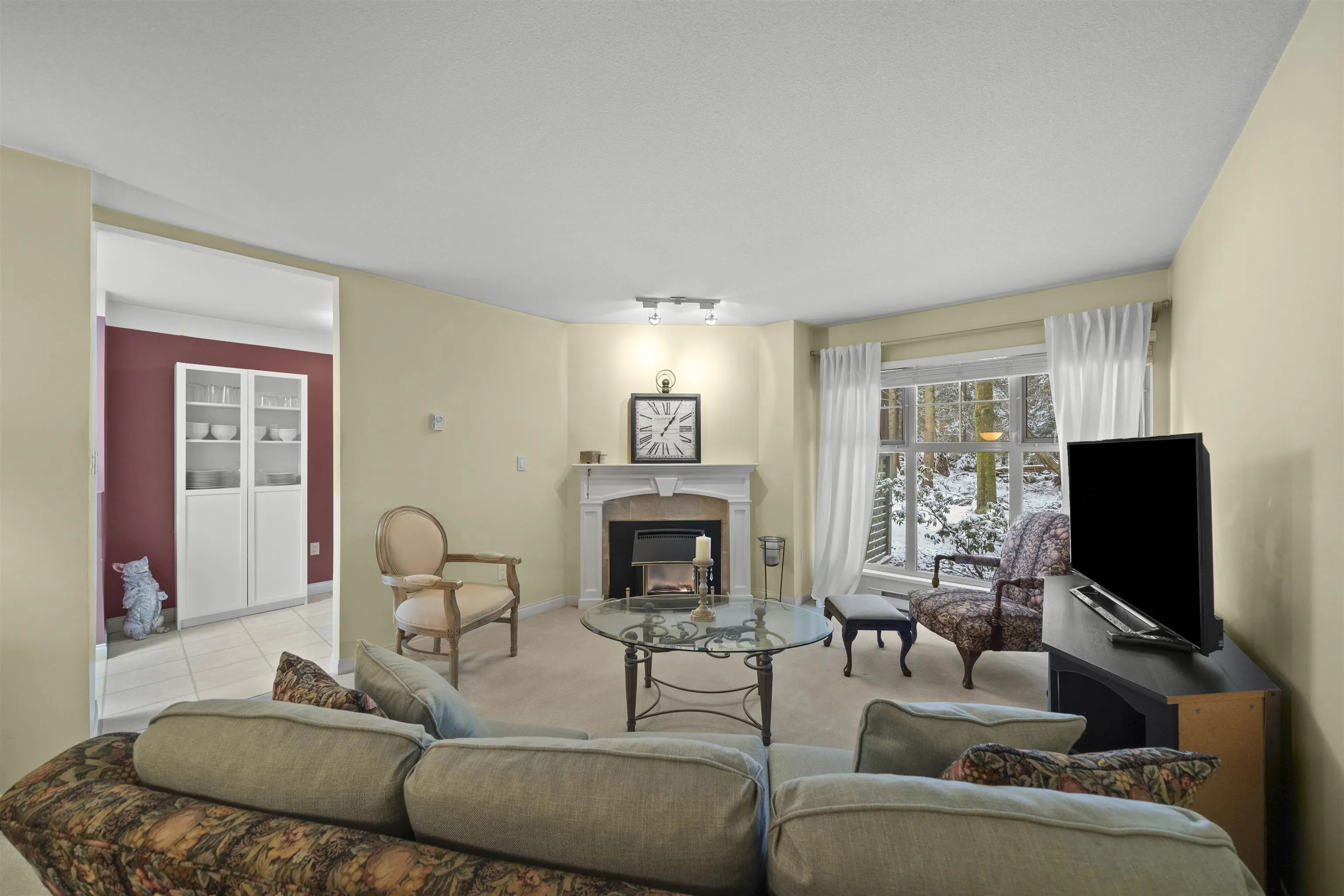 4 65 Foxwood Drive