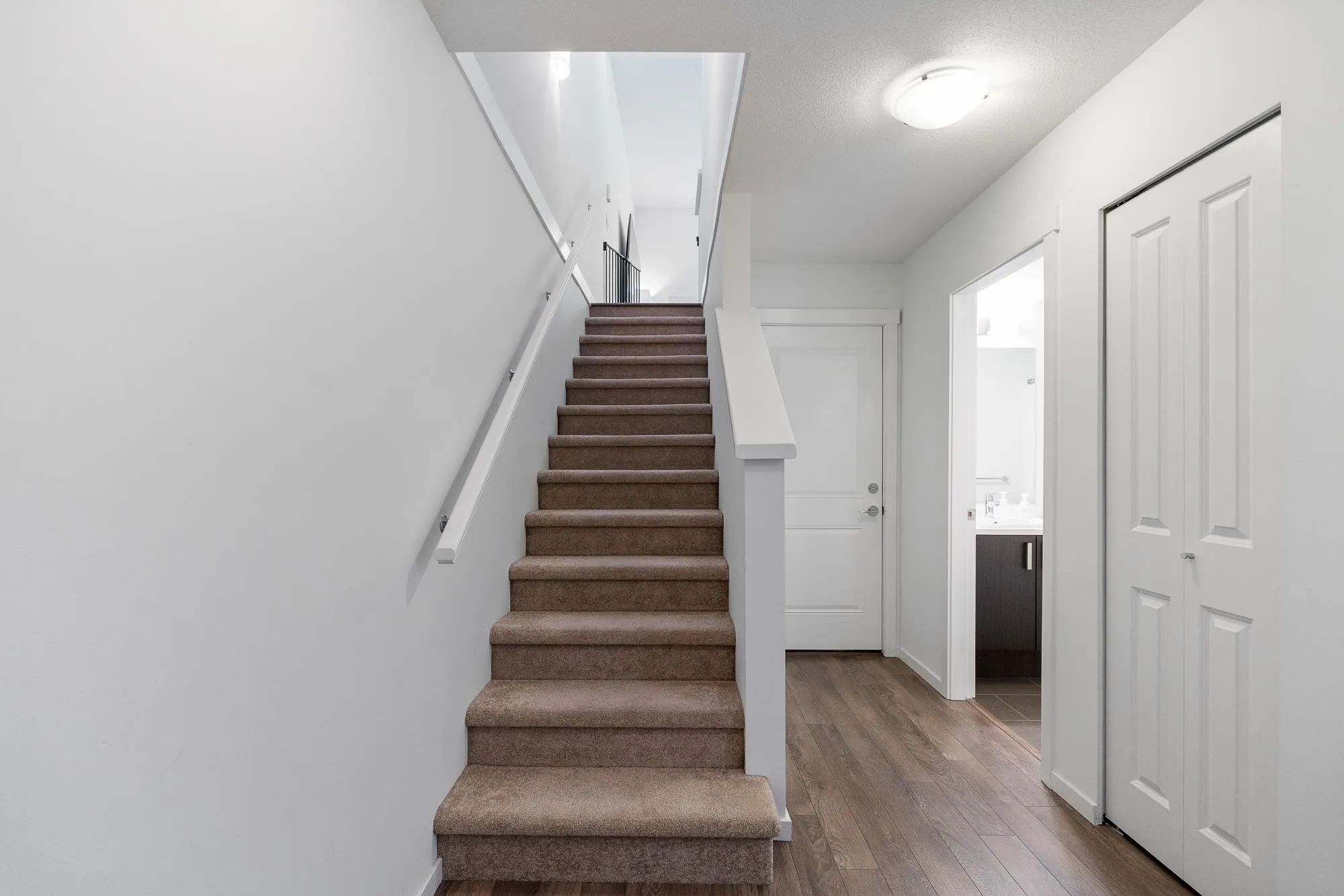 116 15850 85 Avenue